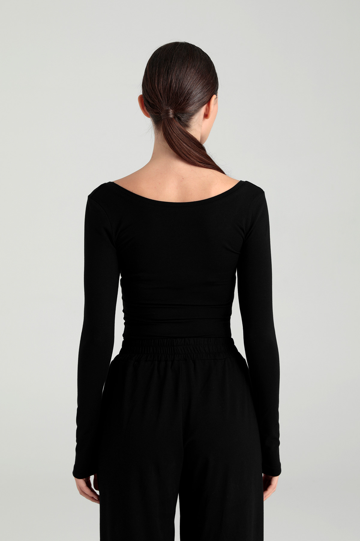 SHEISMONO  Ultra Soft Oval Yaka Bluz Siyah - Görsel 5