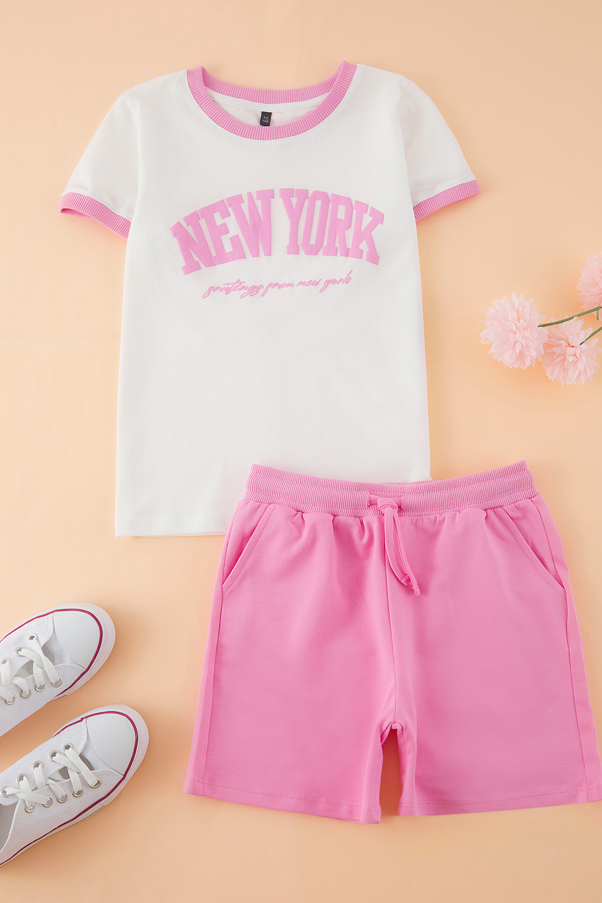 TRENDYOLKIDS Rosa Mädchen-Set aus 100 % Baumwolle mit Slogan-Aufdruck, kurzär...