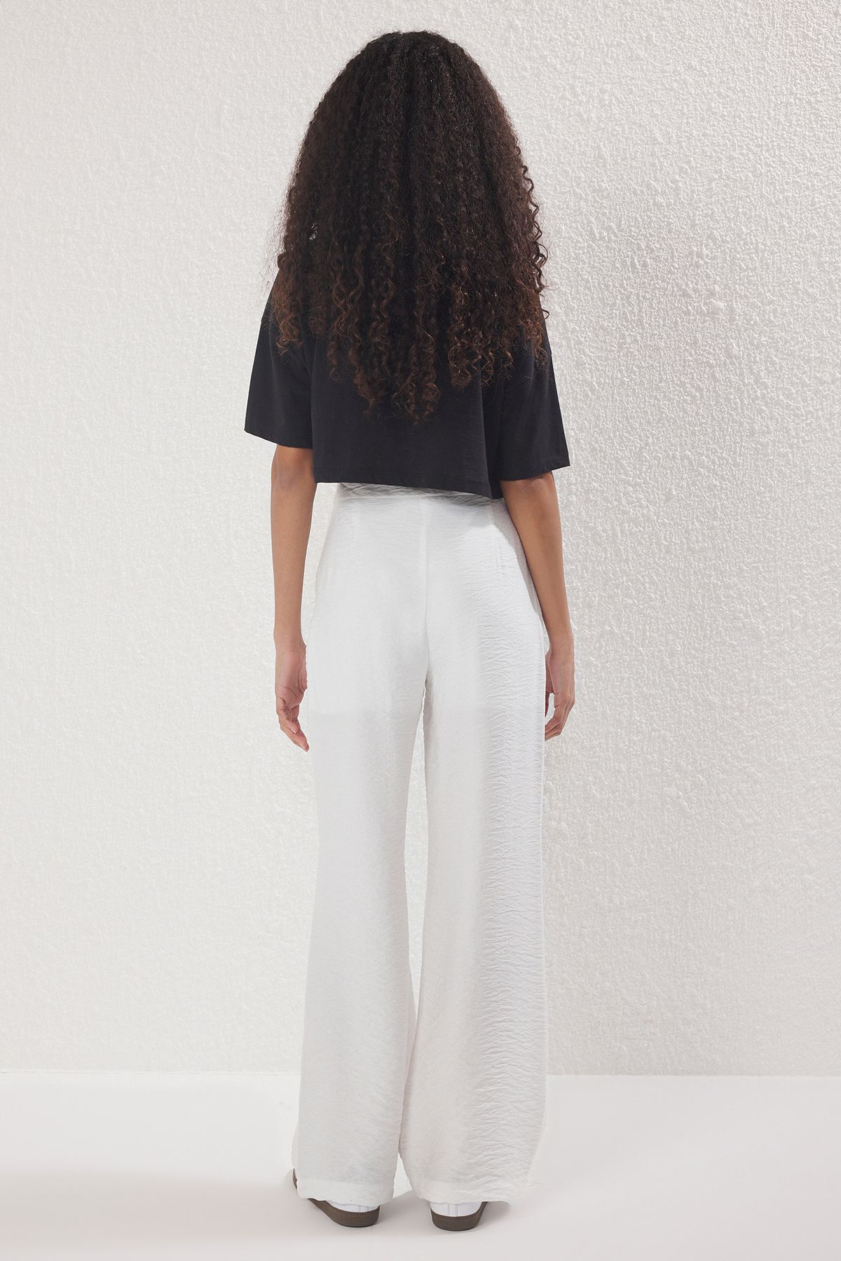 Trendyol Collection-Παντελόνι με επένδυση από λευκό υφή 4