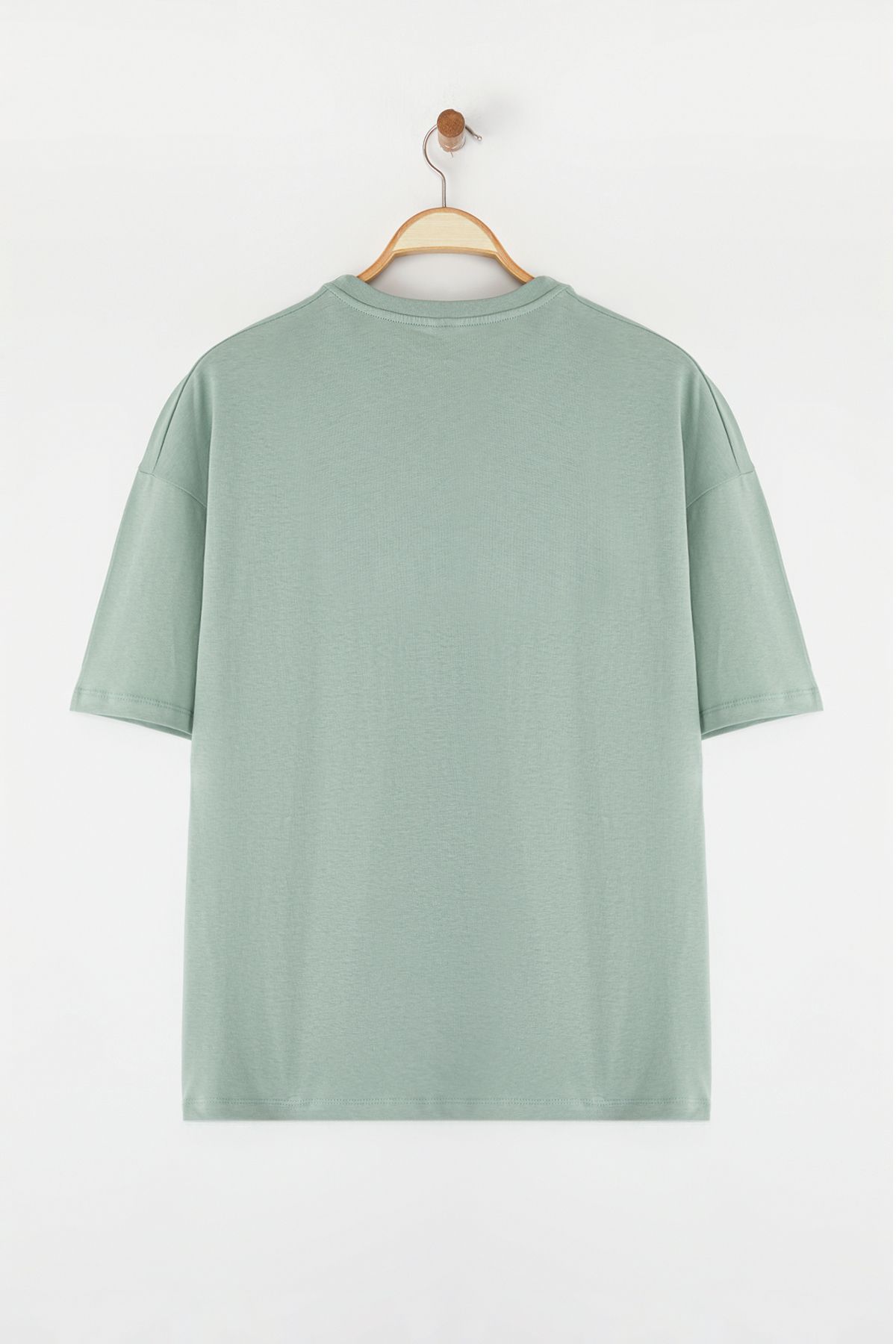 Trendyol Collection-Tmavě mátové oversize 100% bavlna Crew Neck Tričko s minimálním textem s potiskem Tok Fabric TMNSS23TS00084 9