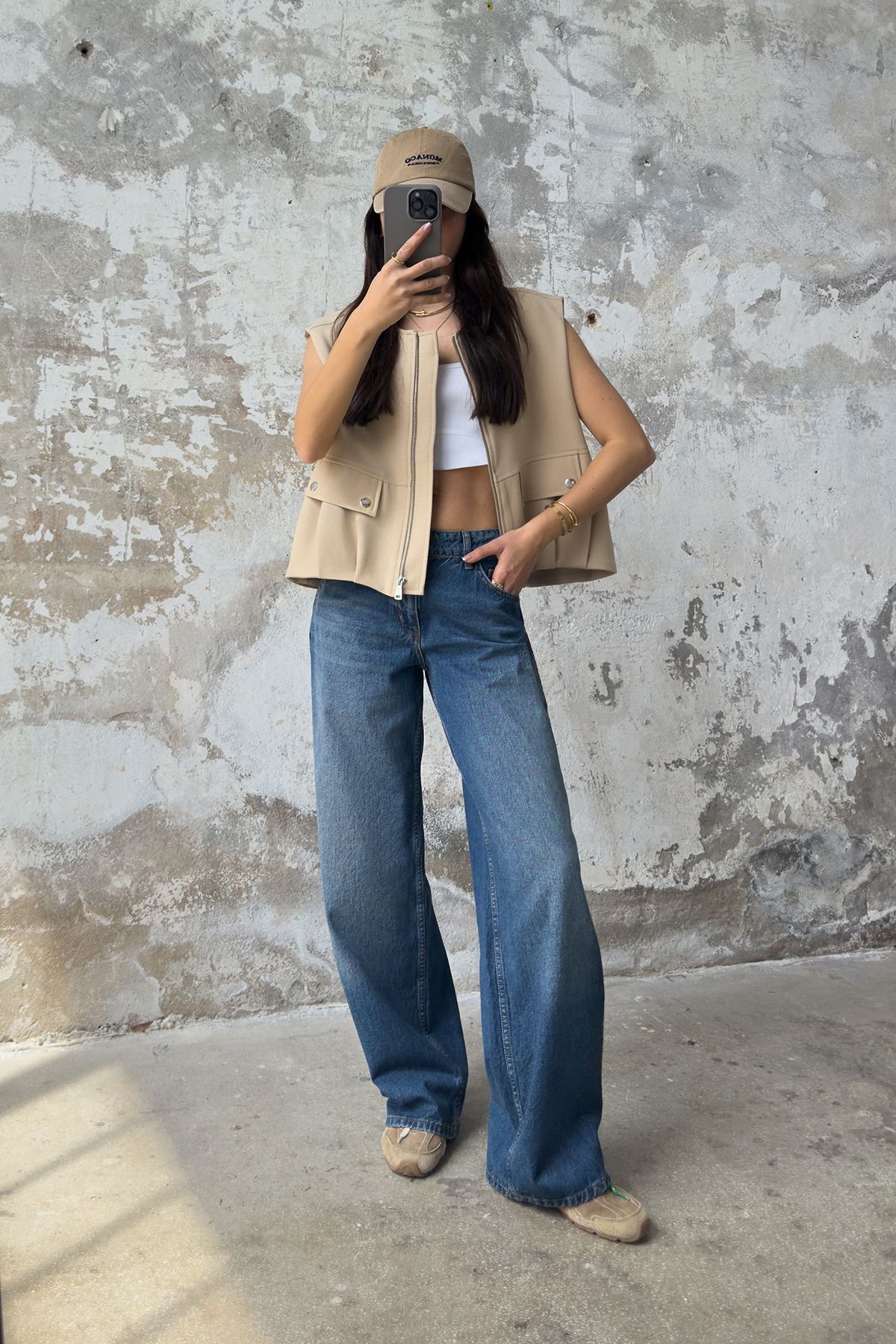 Trendyol Collection Niebieskie Jeansy Z Niskim Stanem I Szerokimi Nogawkami Twoss25je00150 Kobieta - 32