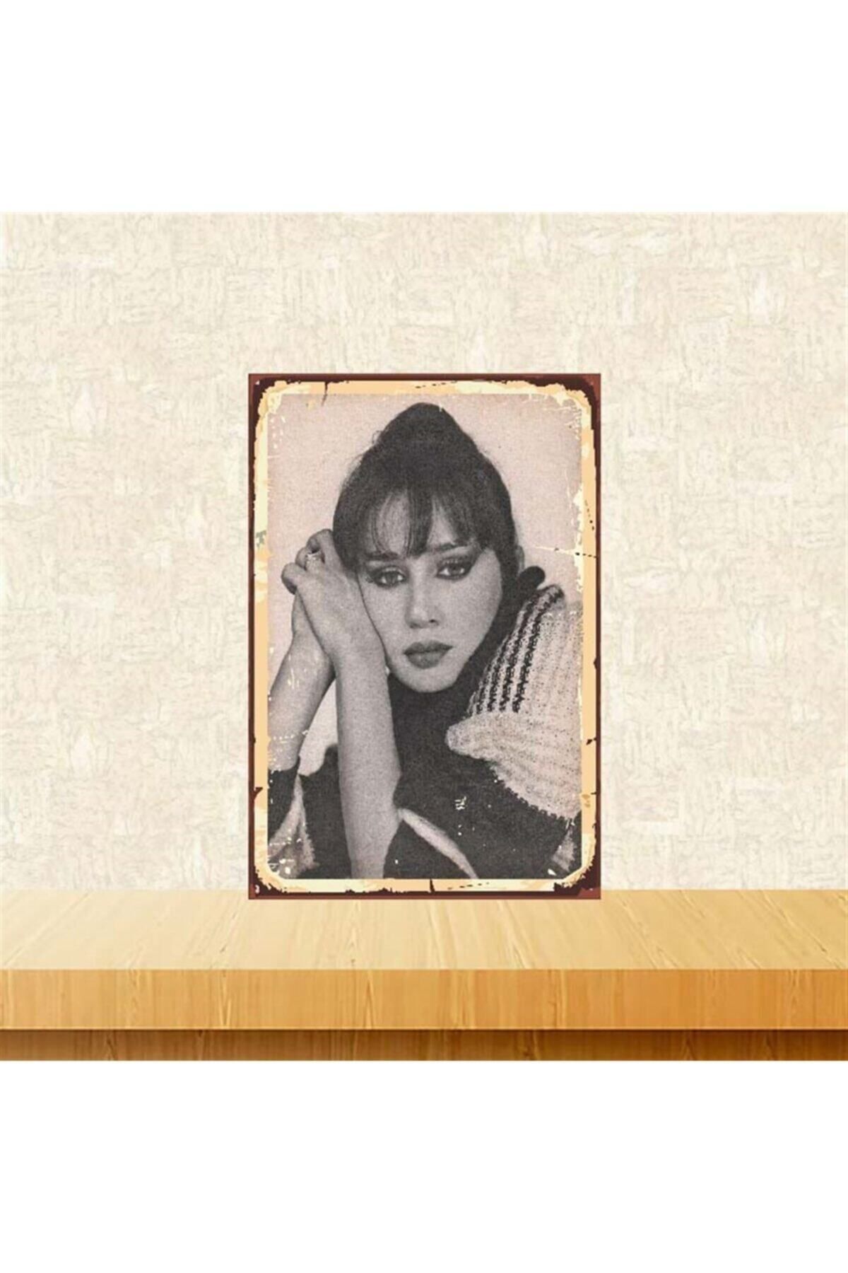 TAKIFİX Sezen Aksu 20-30 Cm Retro Ahşap Poster Tkfx3881