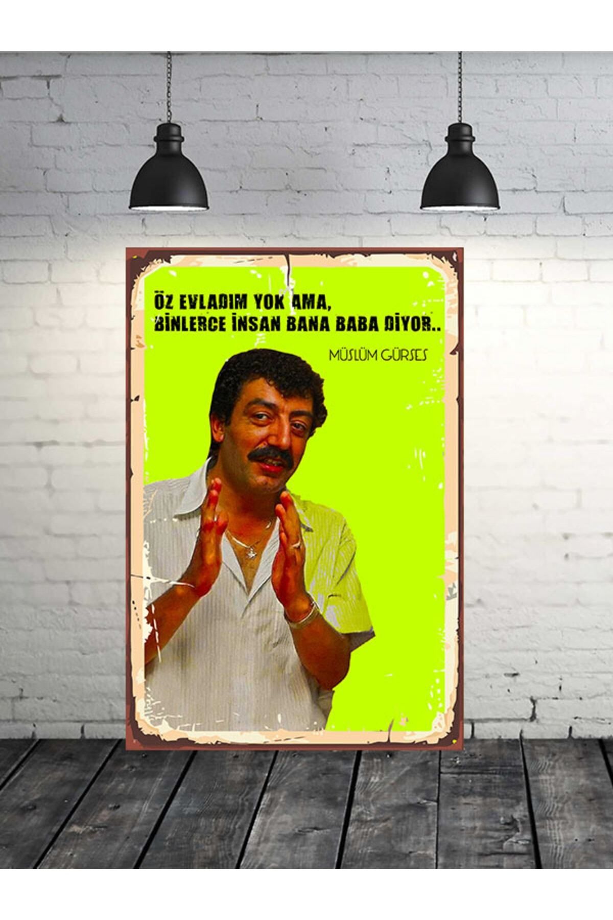 TAKIFİX Binlerce Insan Bana Baba Diyor Müslüm Gürses 20x30 Cm Retro Ahşap Tablo