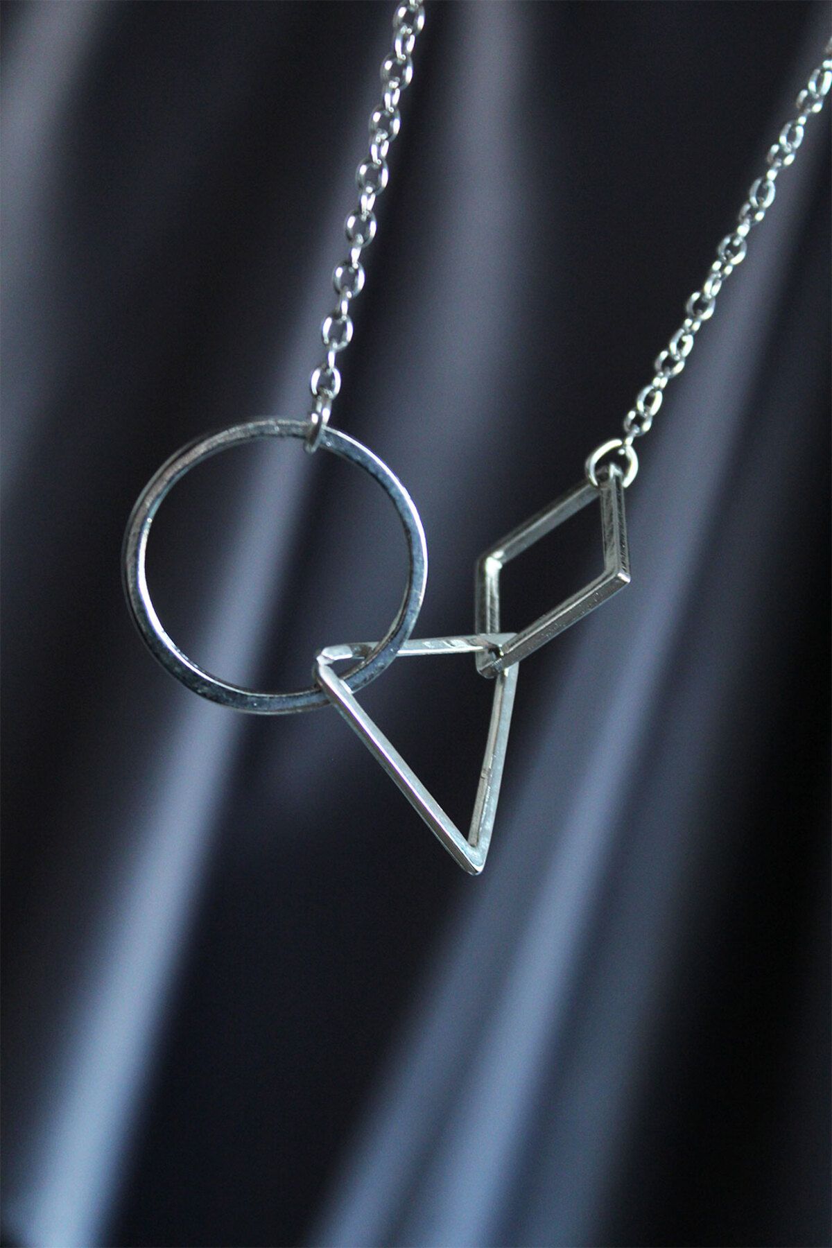 OEM Silver Renk Squid Game Unisex Kolye
