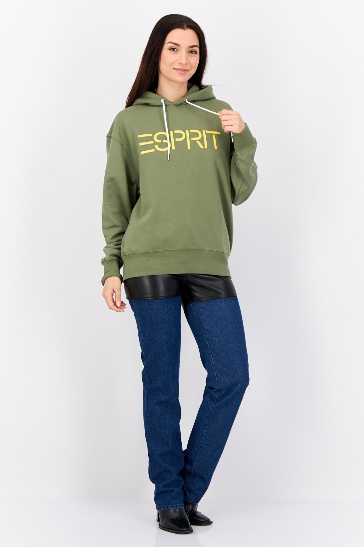complete the look image