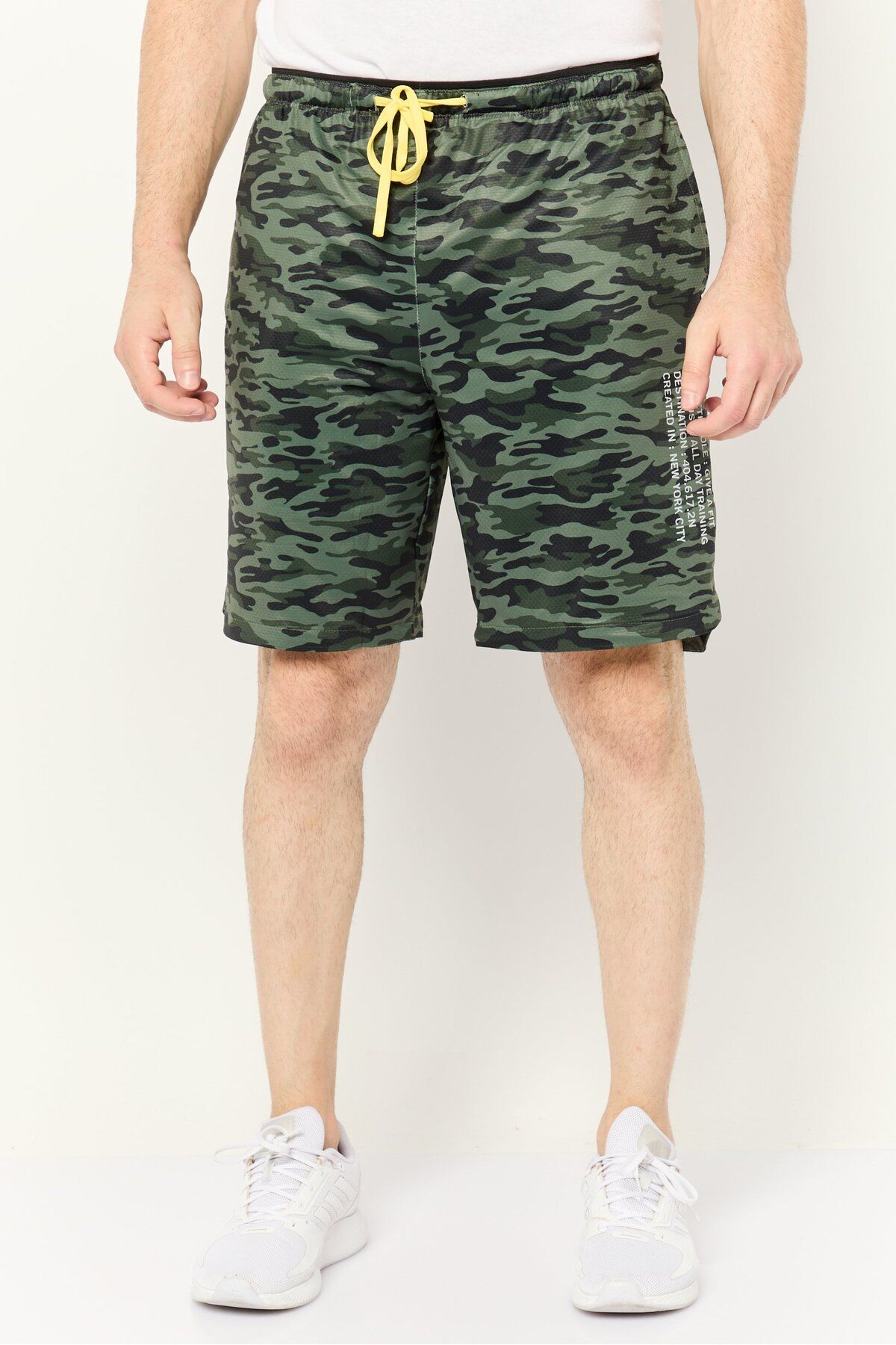 complete the look image
