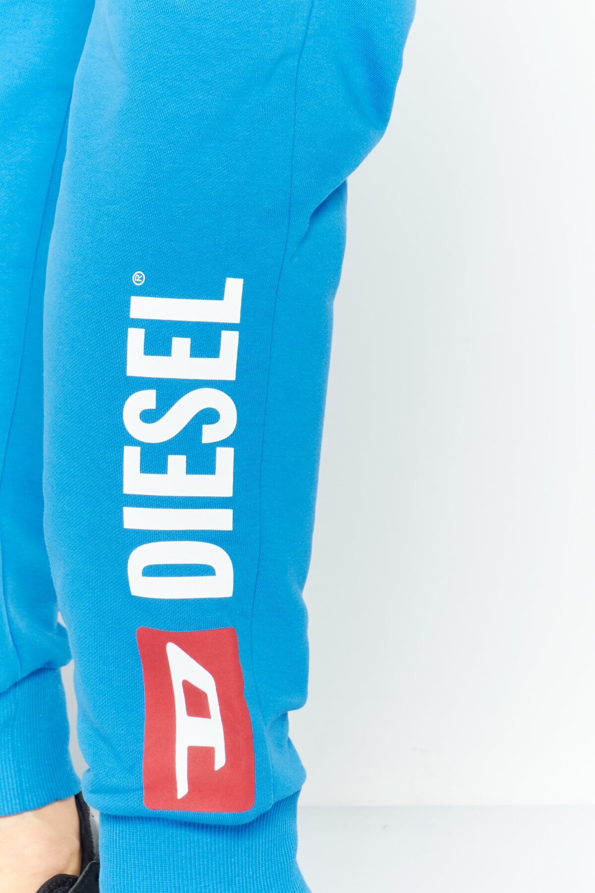 Diesel-Men Drawstring Brand Logo Jogger Pants, Blue 3