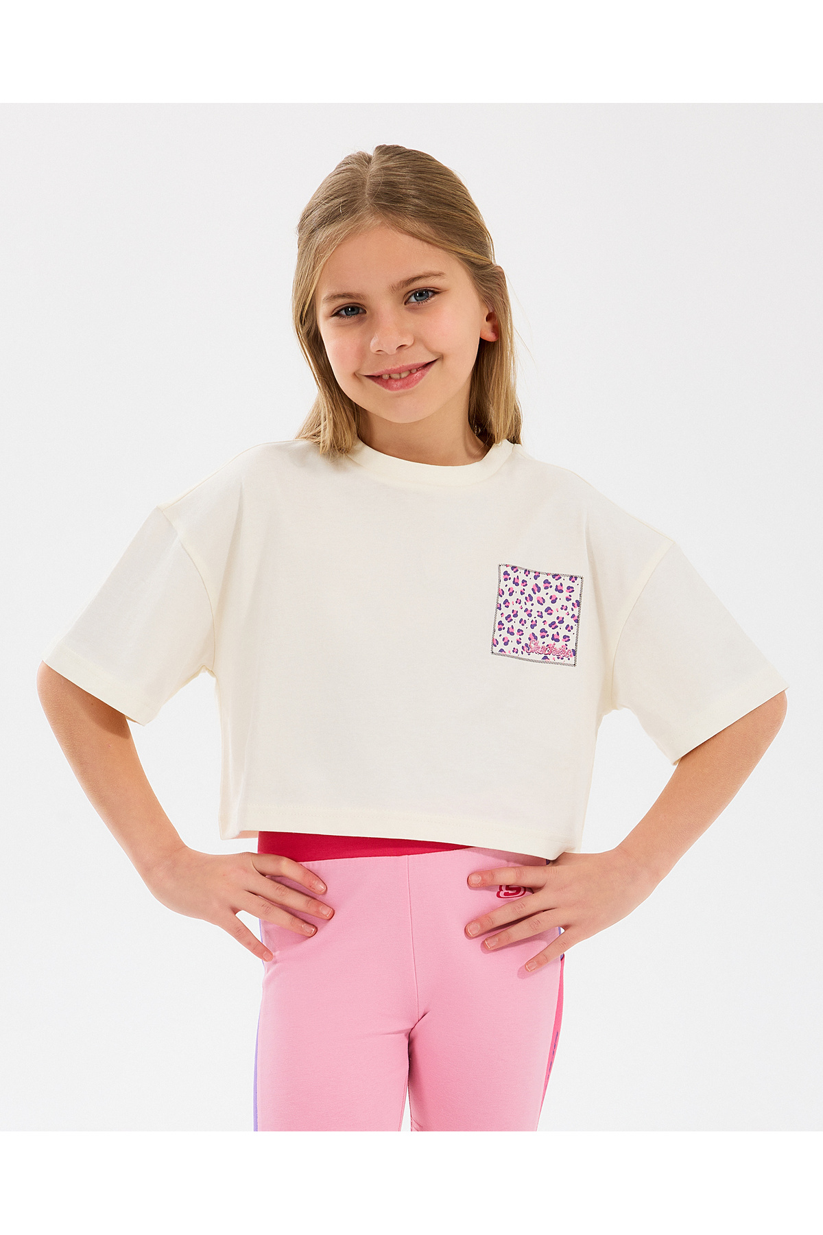 اسکچرز تی شرت مردانه G Graphic Tee Crop طرح Big Girl Off سفید SK2510017-102
