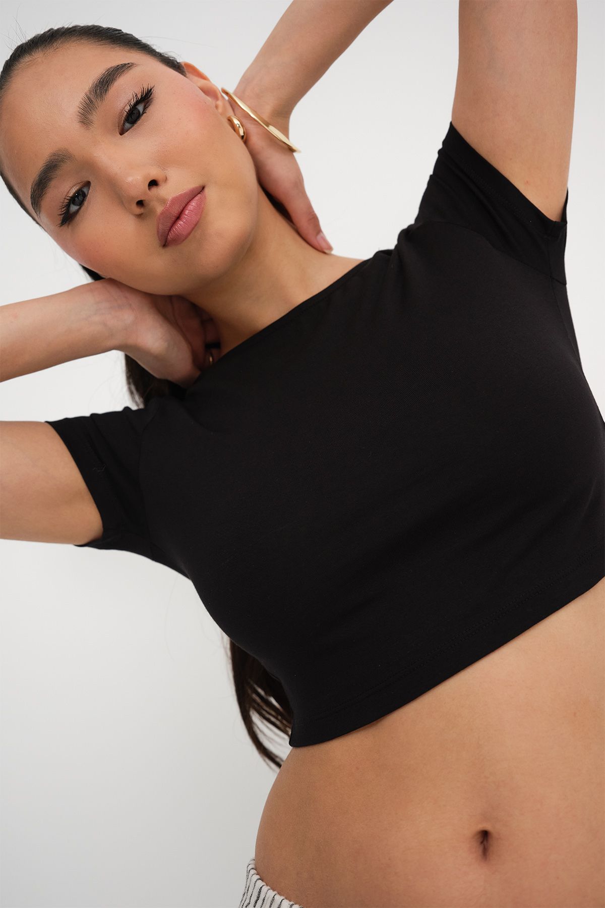 Addax-Μπλουζάκι Crop με χαμηλή πλάτη P1743-E7 2