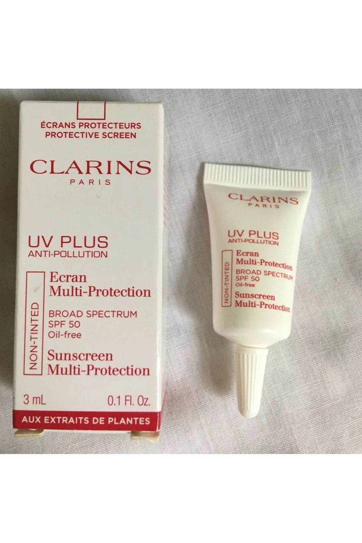 Clarins-UV Plus Moisturizing Protective Face Fluid SPF 50 - 3ml 1