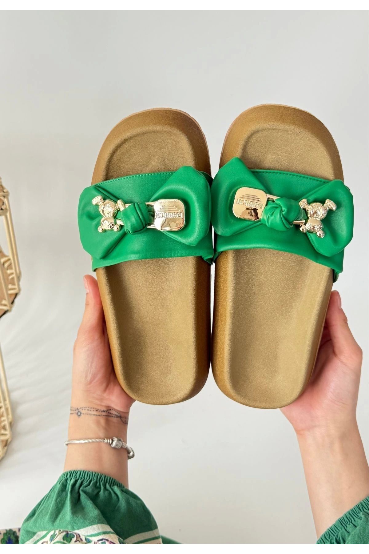 Shop58 Jude Yeşil Cilt Ayıcıklı Terlik