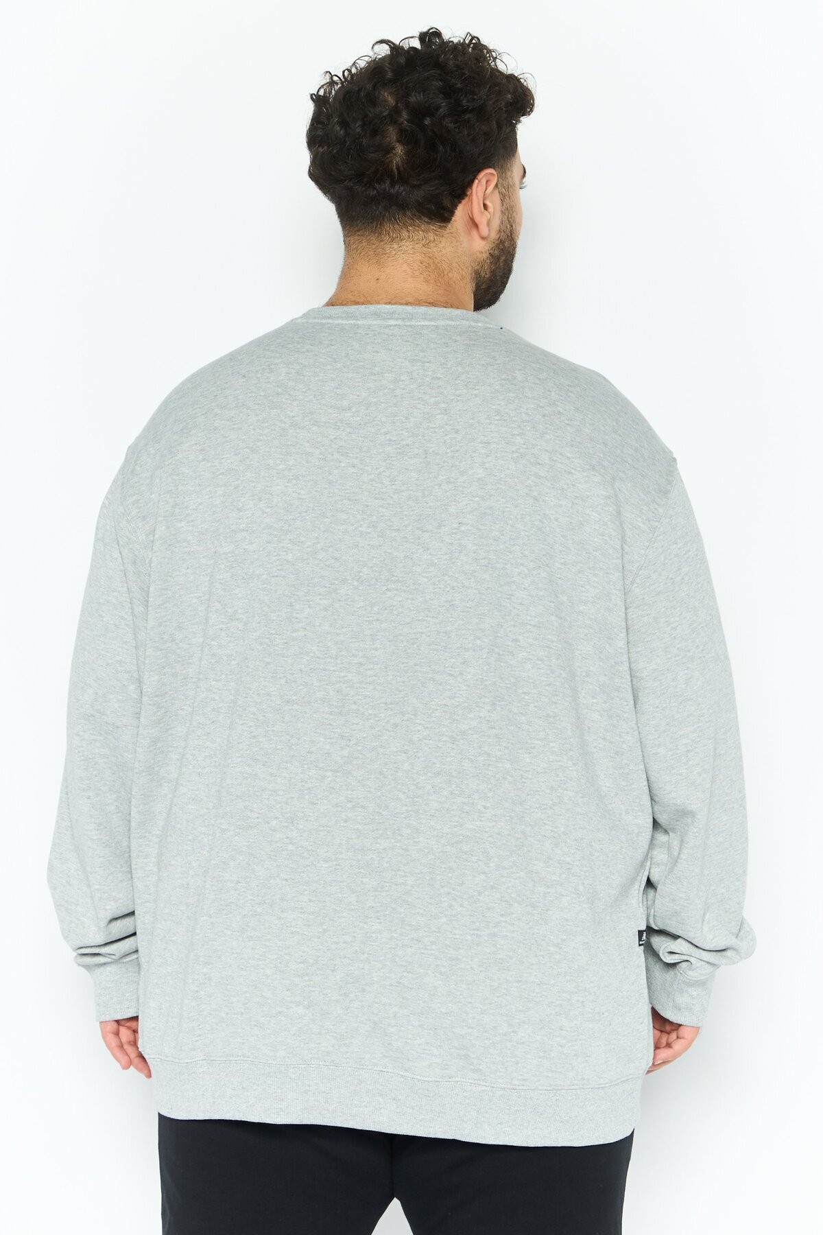 New Balance-Men Sportswear Fit Long Sleeves Sweatshirt, Grey 3