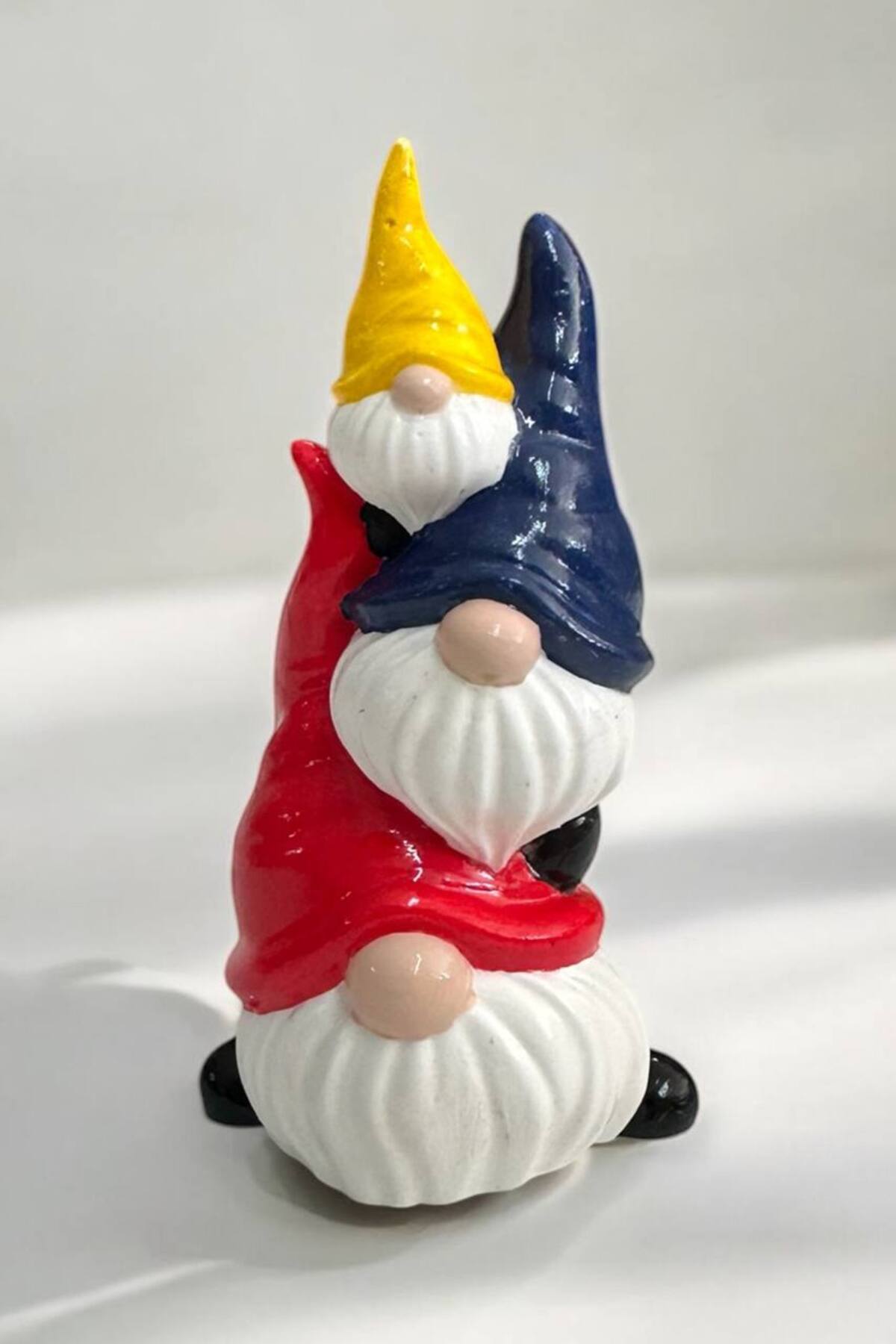 Dwarfs with Hat Minimalist Figure 9x5x5cm
