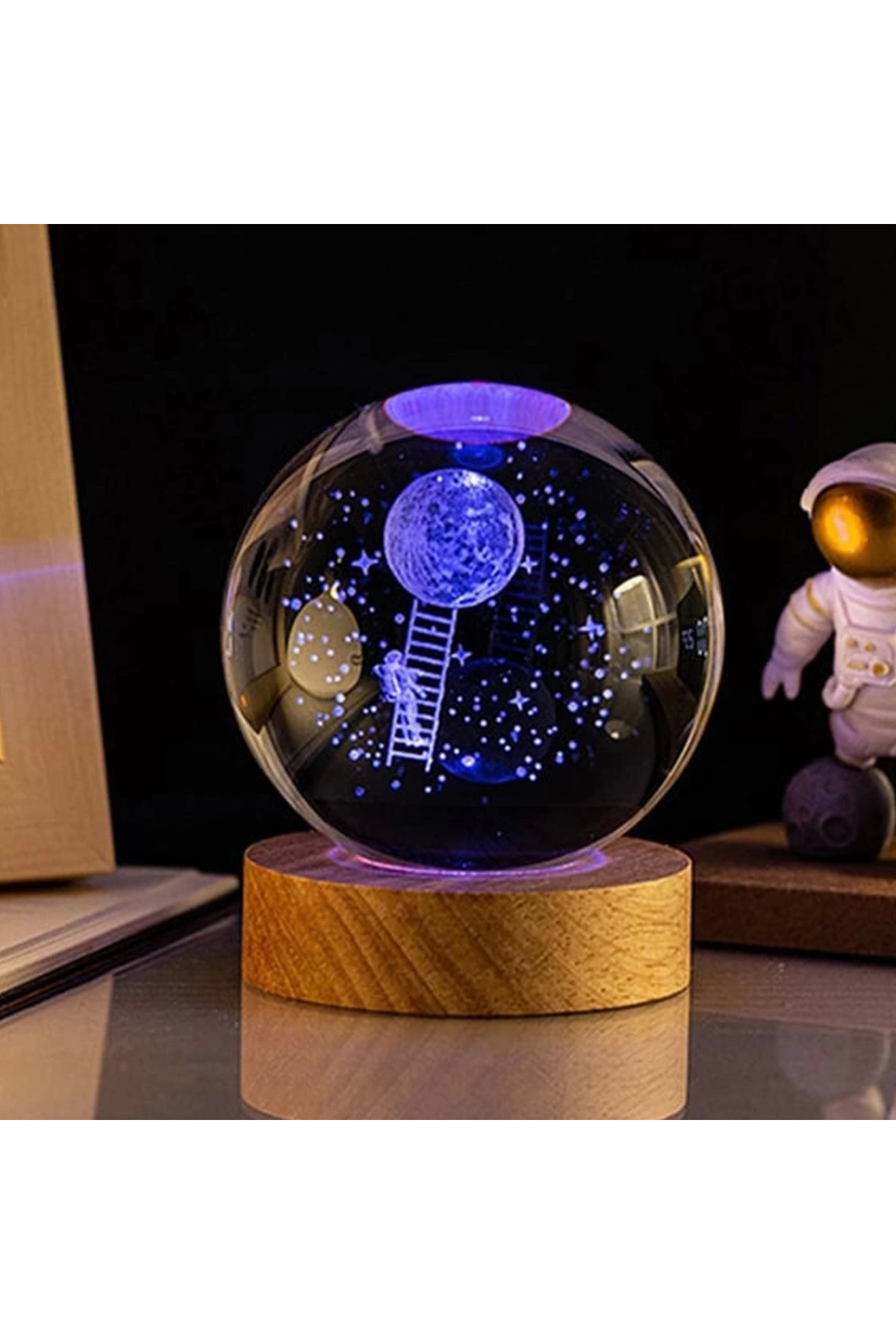 sahinstore Aya Çıkan Astronot Tasarım Cam Küre