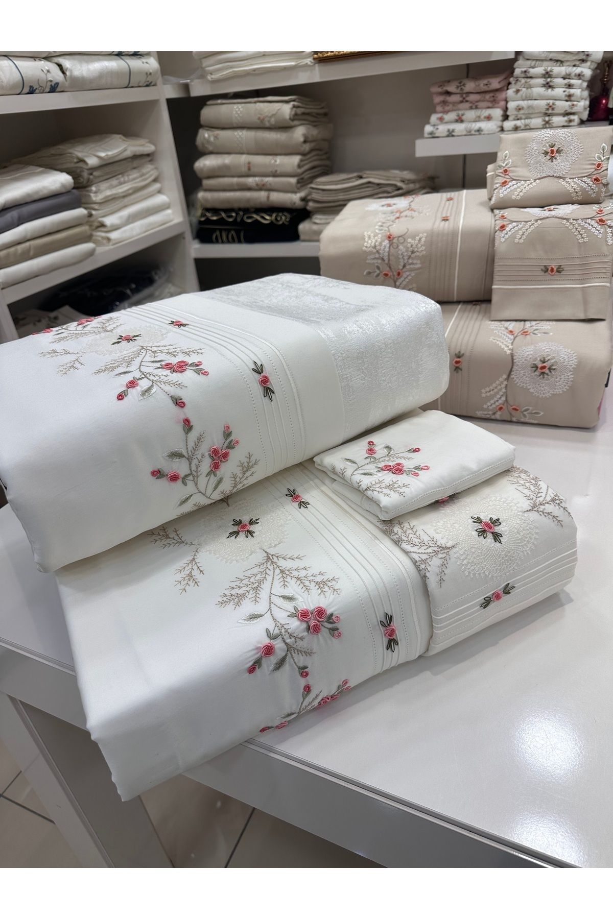 incisecrethome-Handcrafted Special Series Bed Cover Set Double Pique and Duvet Cover Set 7 Pieces 2