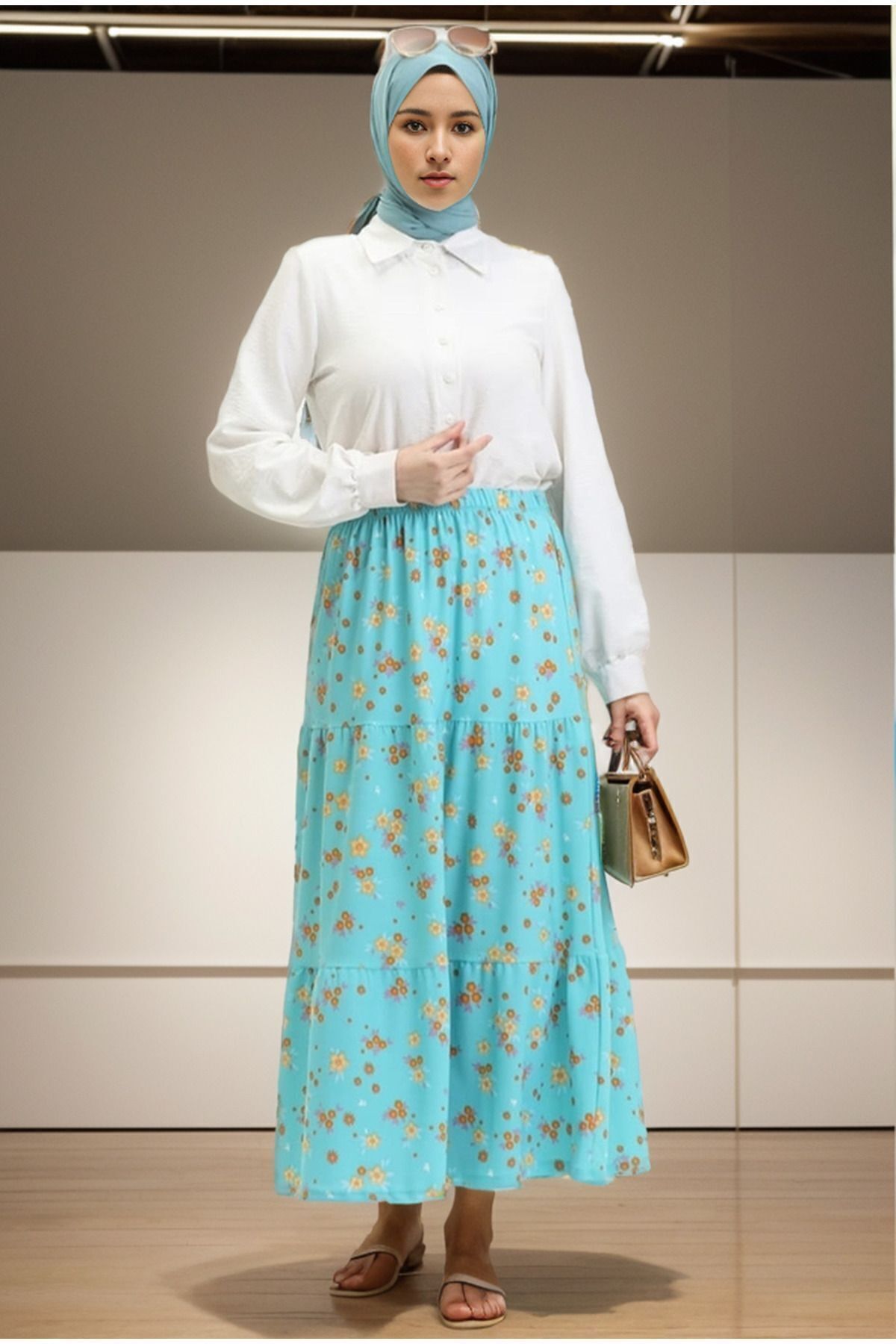 complete the look image