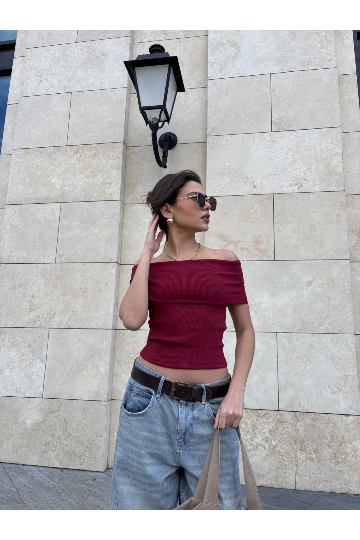 THEFOF Yumuşacık madonna yaka kısa crop bluz yeni trend sıfır kol bordo