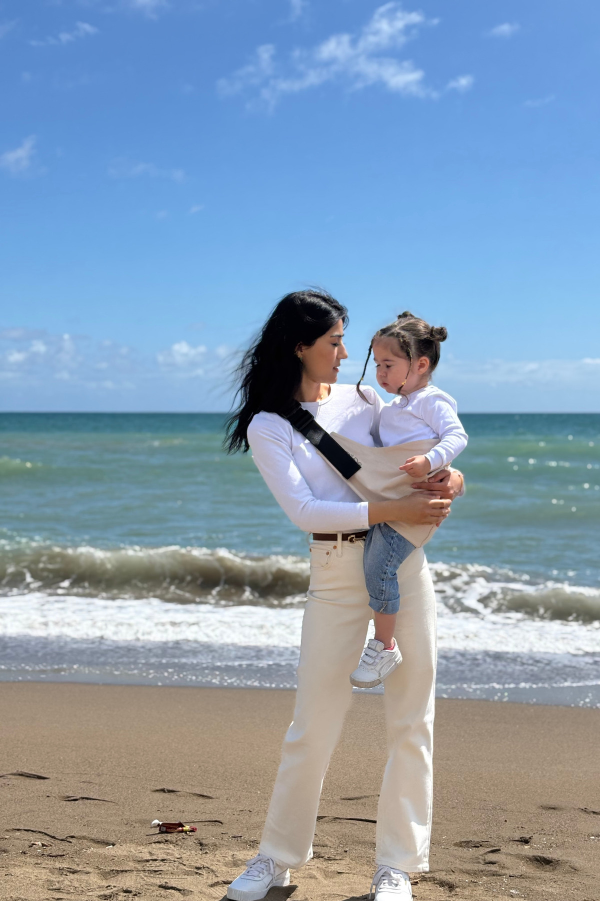 vivimade Vivihug Sling Bebek Çocuk Taşıma Çantası Kanguru 9-20 kg Doğal Kumaşlı Anne Yanı Taşıyıcı fotoğrafı 3 (önizleme)