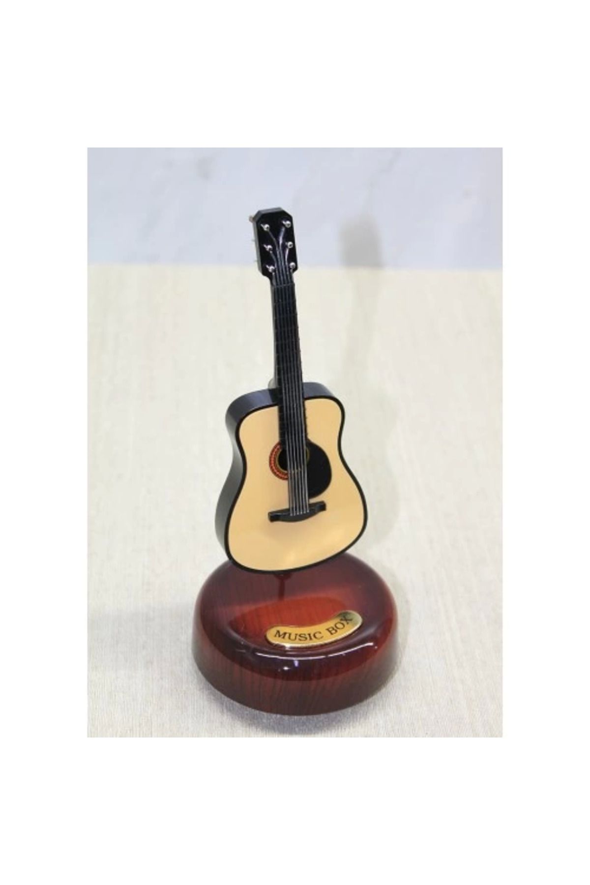 costurera Gitar Müzik Kutusu Model 1
