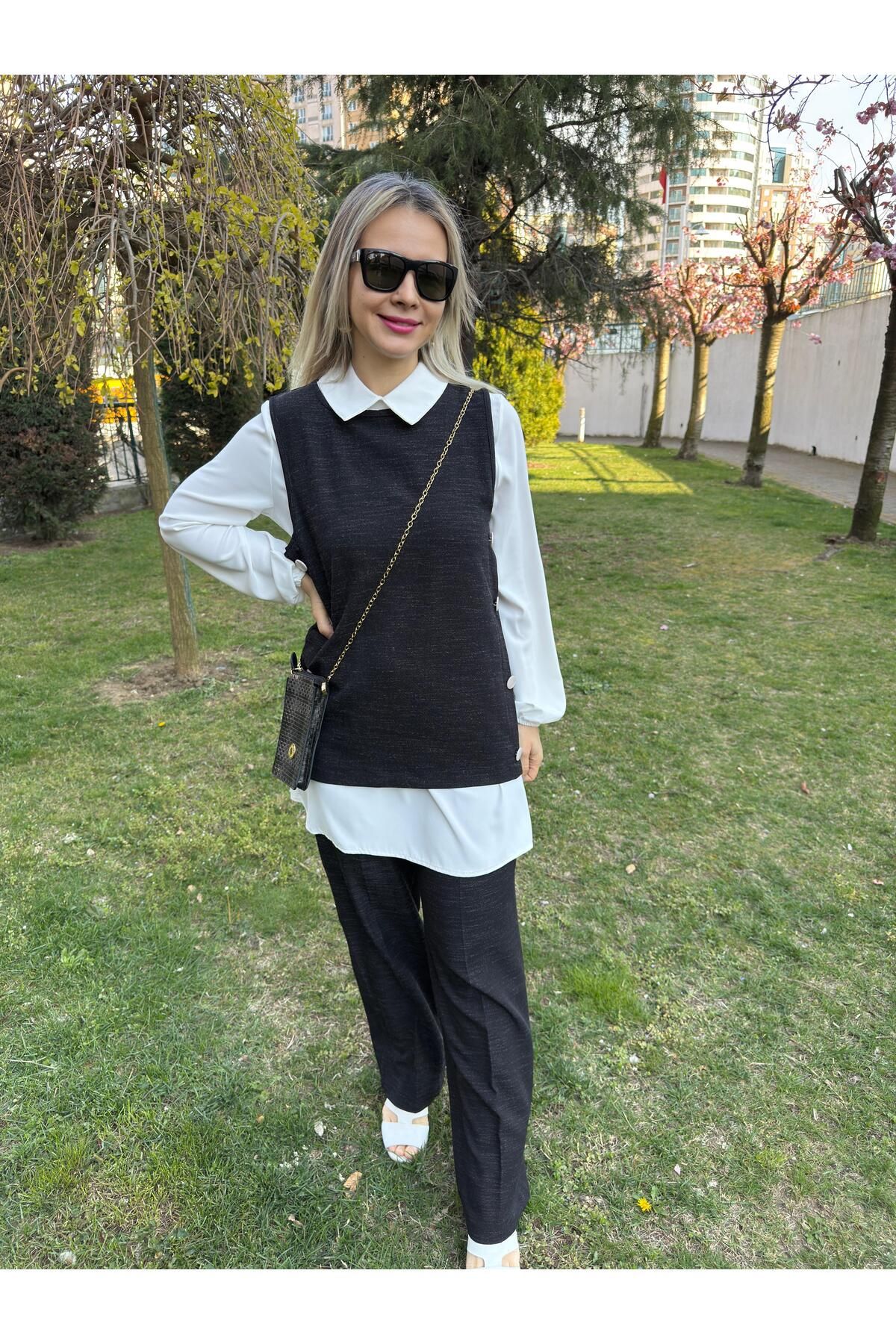 Cardella-Vest with Buttons on the Sides, Tunic and Pants Three Piece Set 3