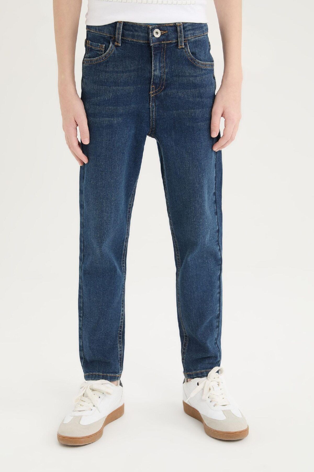 Erkek Çocuk Slim Fit Dar Kesim Düz Paça Basic Düz Jean Pantolon D6649a825sm