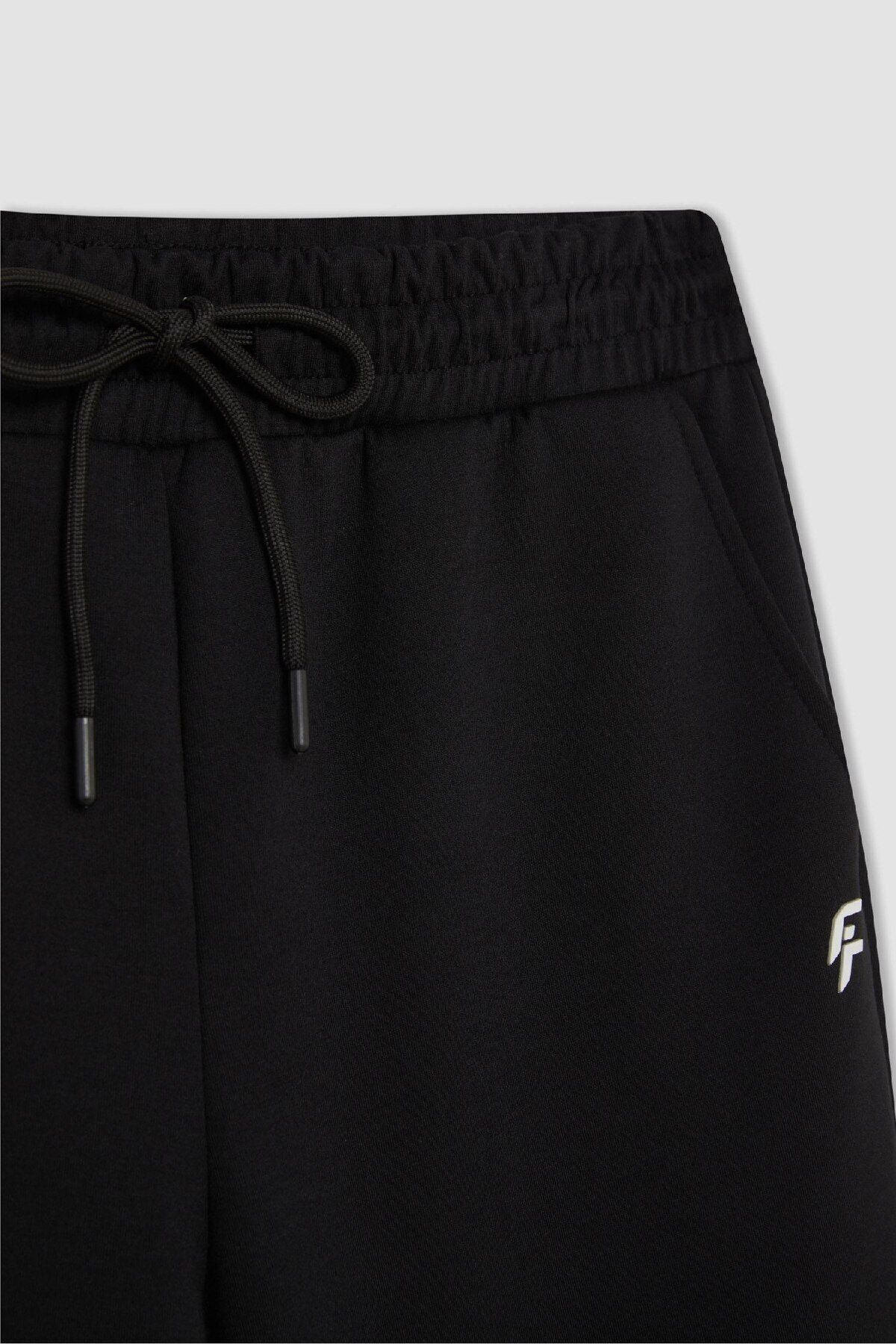 DeFacto-Passform Standard Fit Jogger Jogginghose B4658ax24sp 7