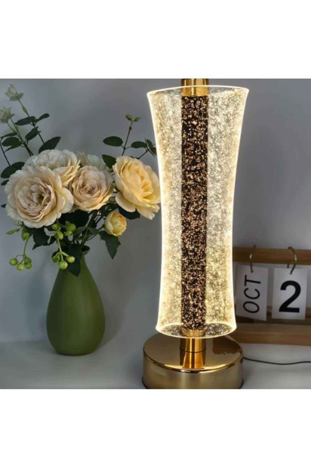 Happy Light-أبجورة ليد عمود بتصميم عصري مع قاعدة ذهبية 2