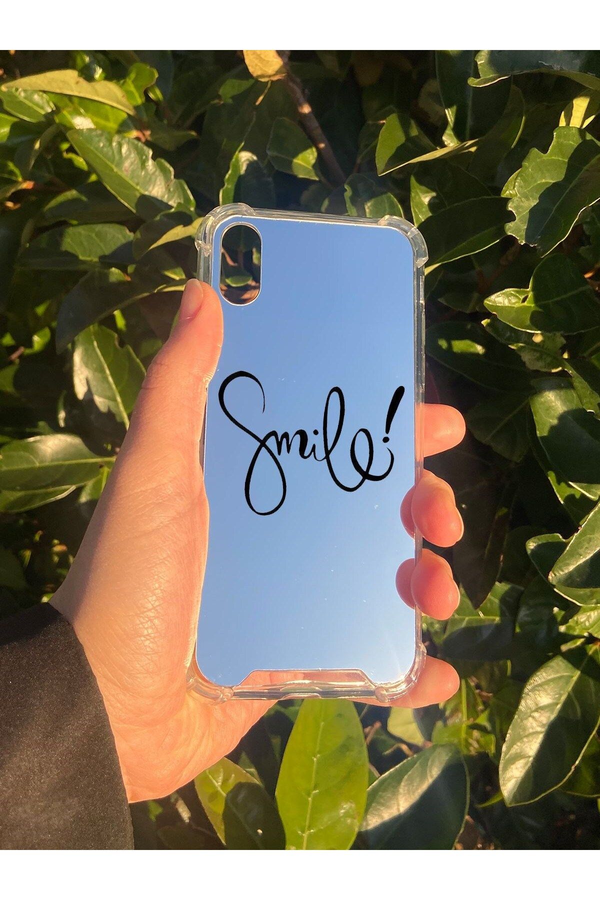 blueb İphone X Uyumlu Aynalı Smile Desenli Darbe Kamera Korumalı Silikon Telefon Kılıfı
