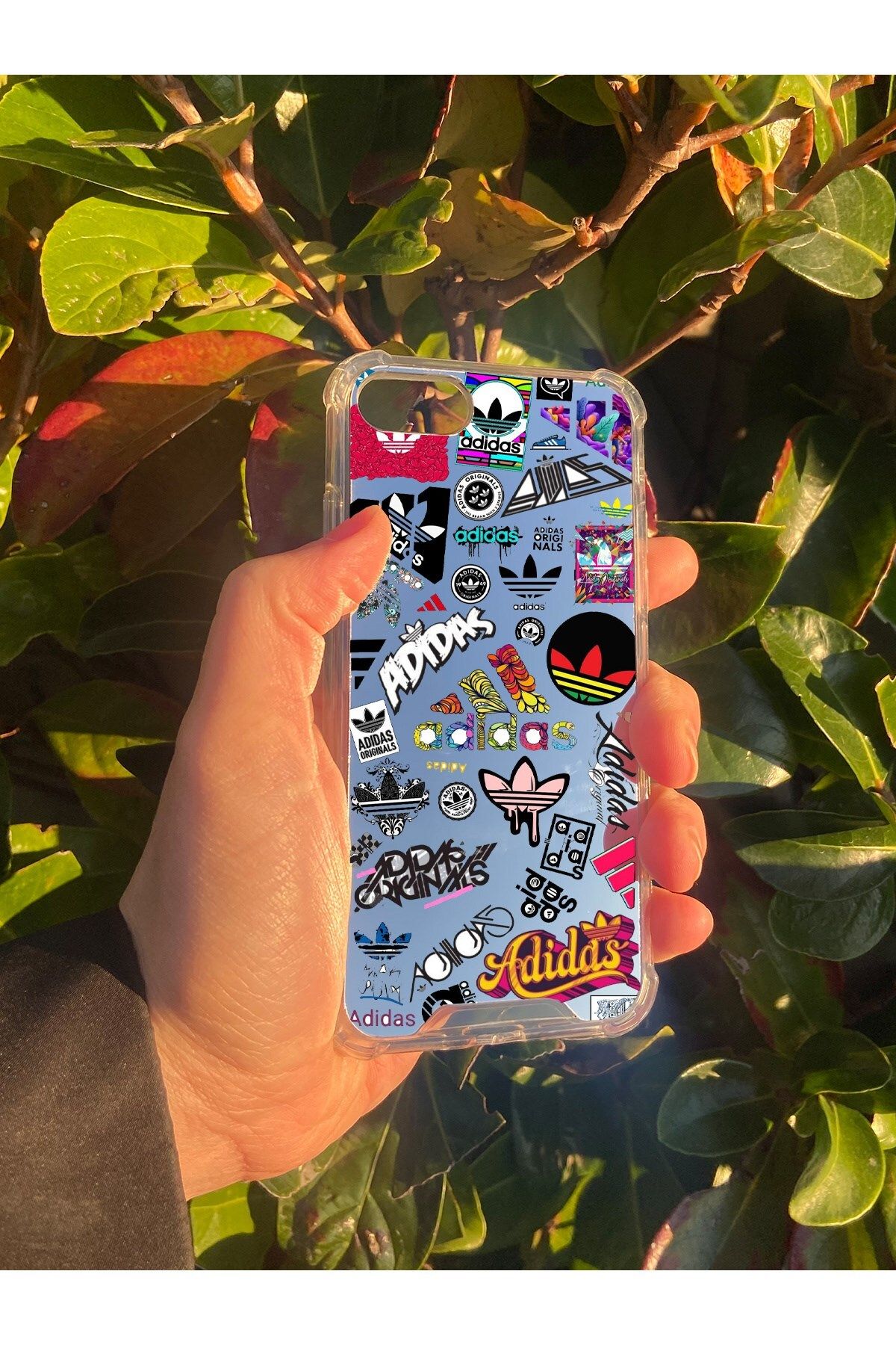 MBB ETİCARET İphone SE 2022 Uyumlu Aynalı Desenli Darbe Kamera Korumalı Silikon Telefon Kılıfı
