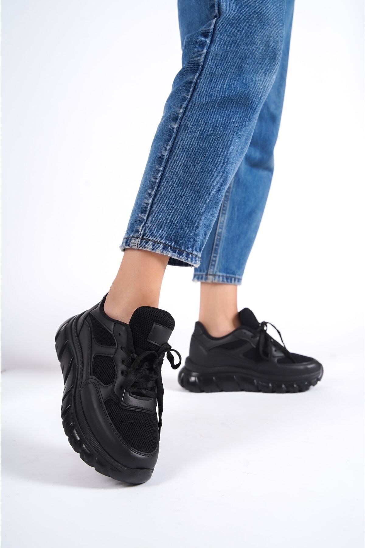 BİKAJOO Kadın Sade Siyah Bağıcıklı Fileli Günlük Sneaker Spor Ayakkabı BKJ0474