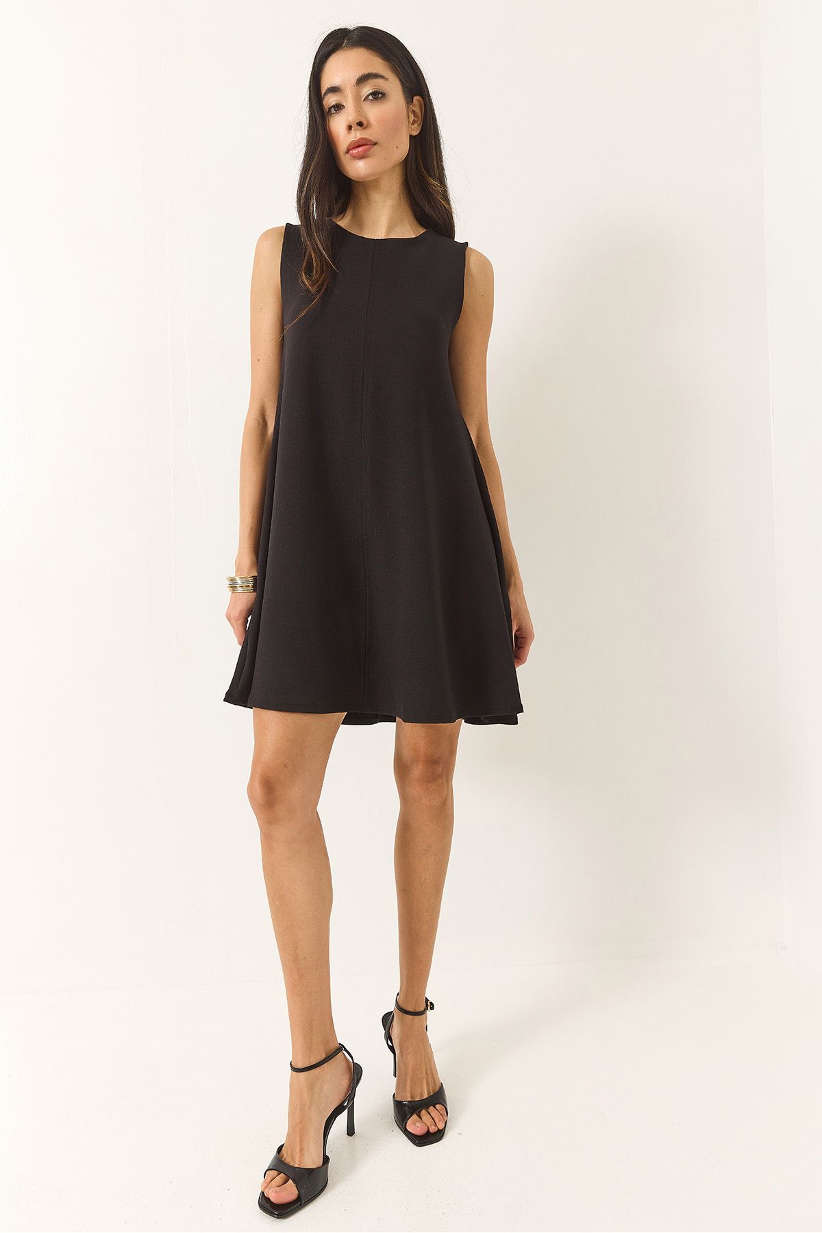 Bianco Lucci-Rochie de vară țesută cu clopoței cu bretele și fermoar ascuns 60283185 2