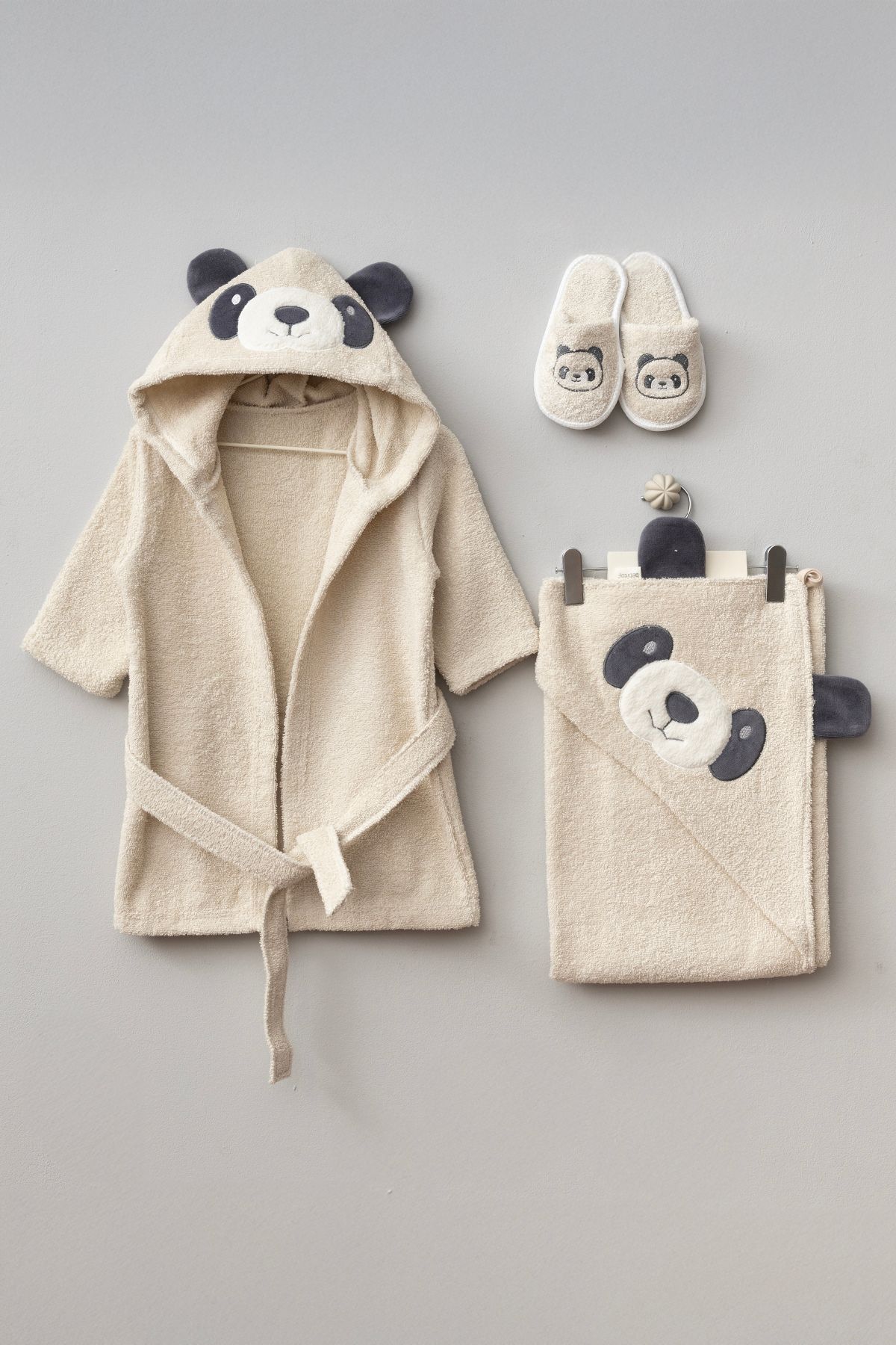 Teddy Pie Sevimli Panda Desenli %100 Pamuk Bebitof Bebek Bornoz Seti 0-2 Yaş Kutulu