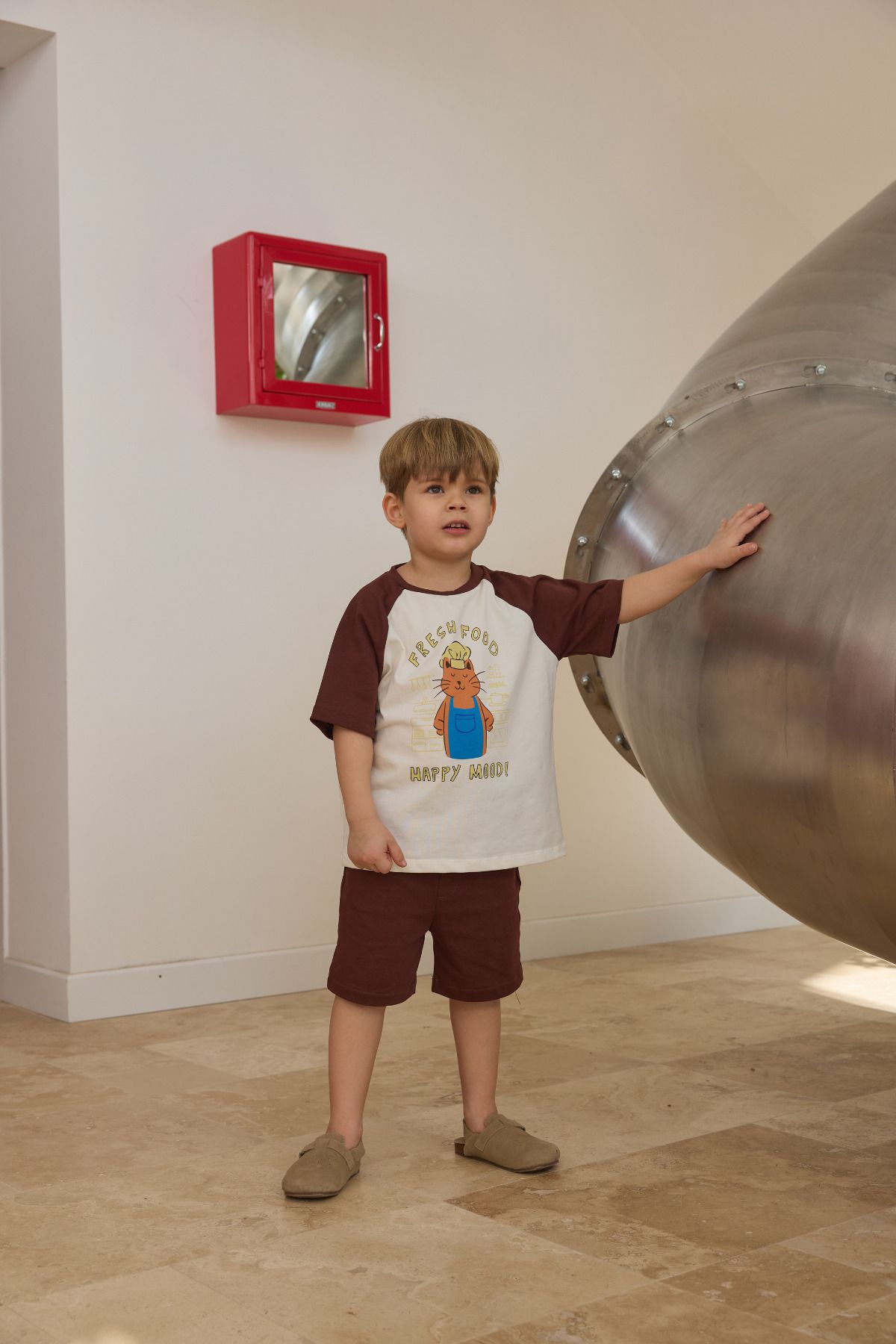Tics-Chocolate Raglan Sleeve Set 2