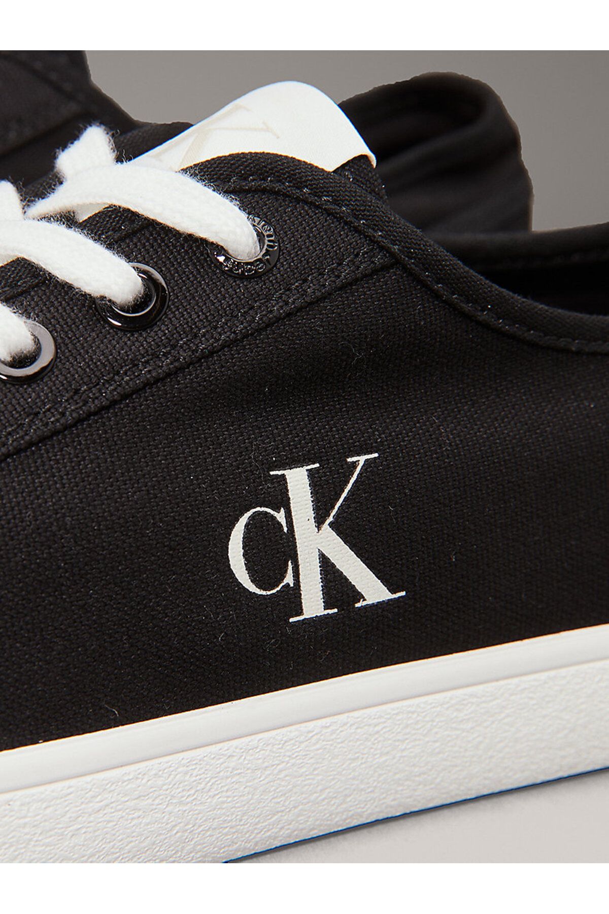Calvin Klein-ESS VULC LOW MG CANVAS 6