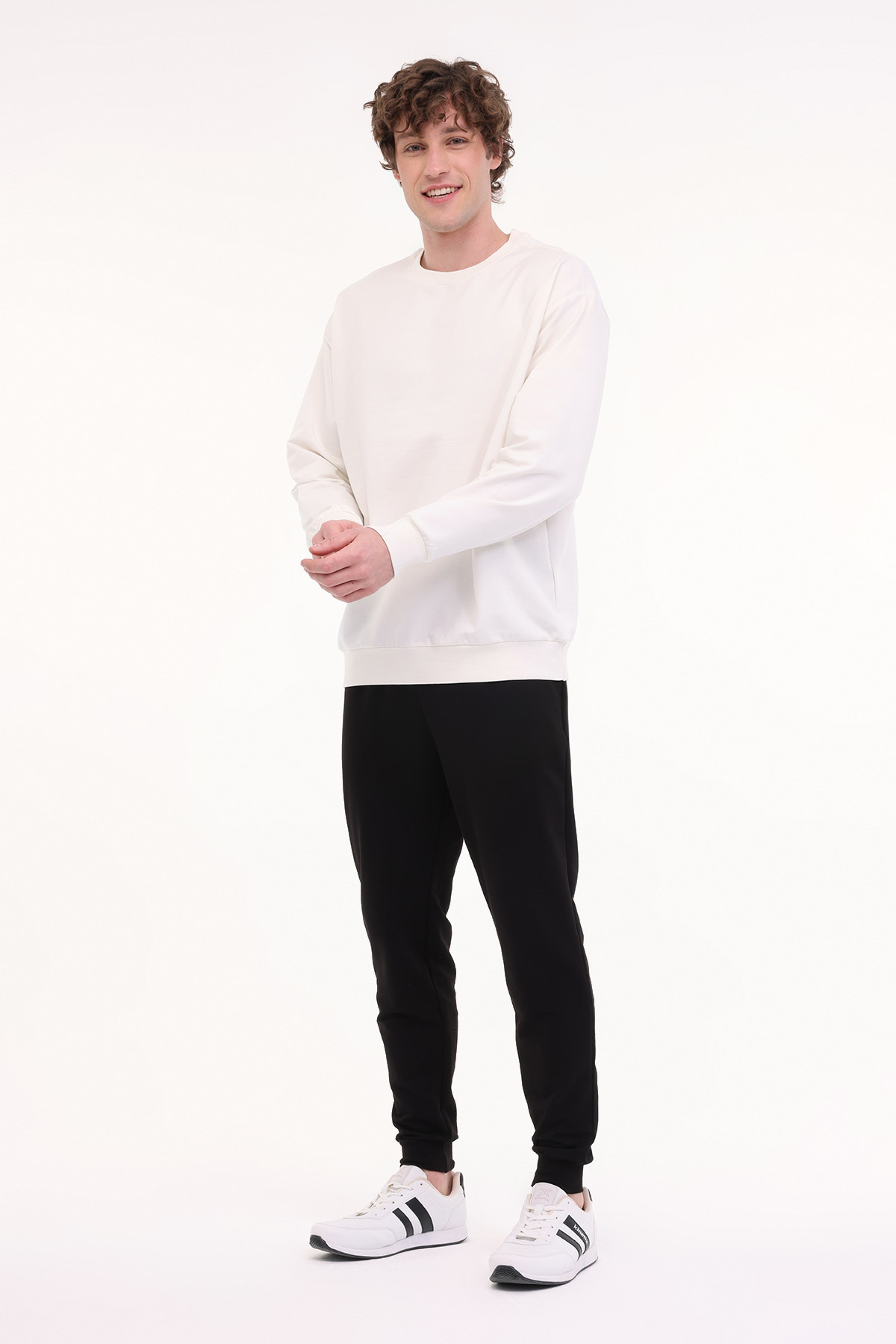 complete the look image