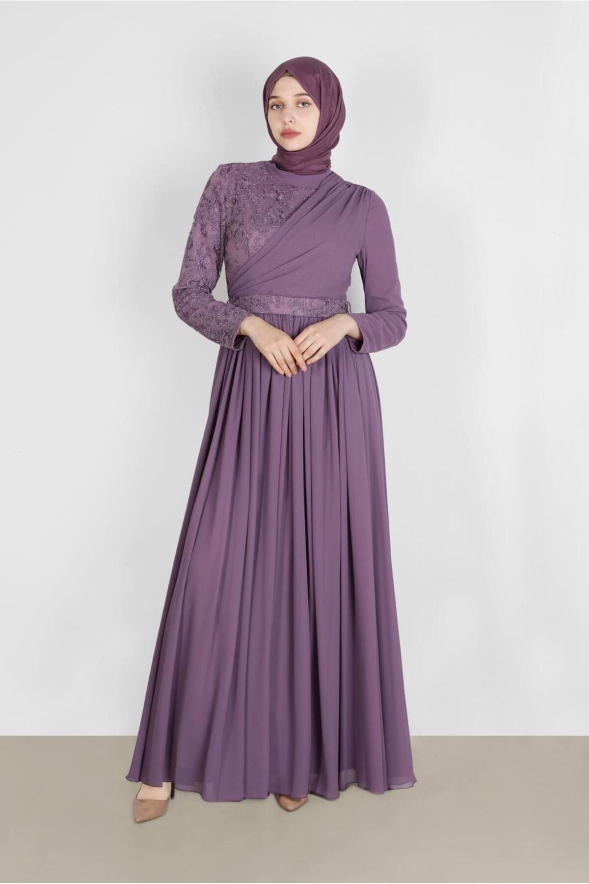 لباس شب گیپور با جزئیات 50229 Alvina