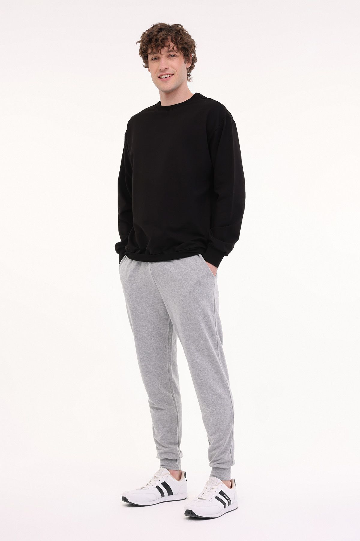 complete the look image