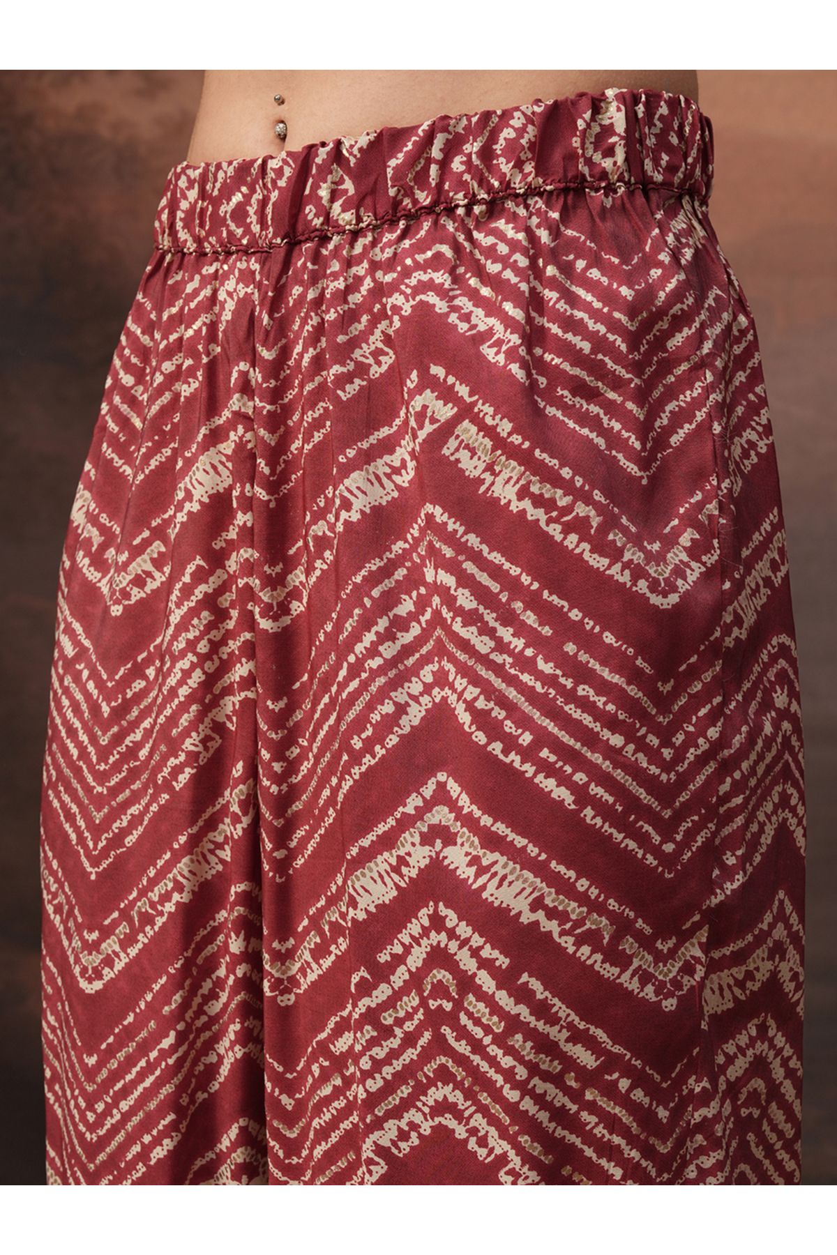 Vishudh By Styli-Printed V-Neck Lace Trims Tunic with Trousers Co-Ords 6