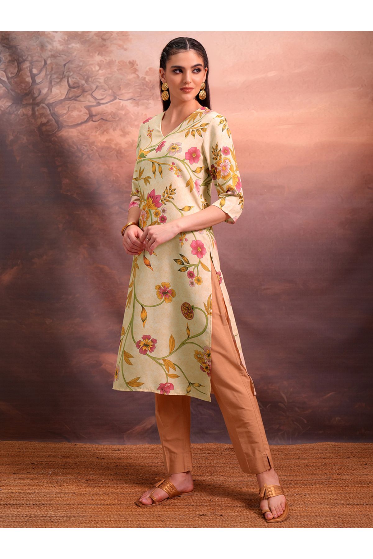 Vishudh By Styli-Women Beige Floral Printed V-Neck Straight Kurta 2