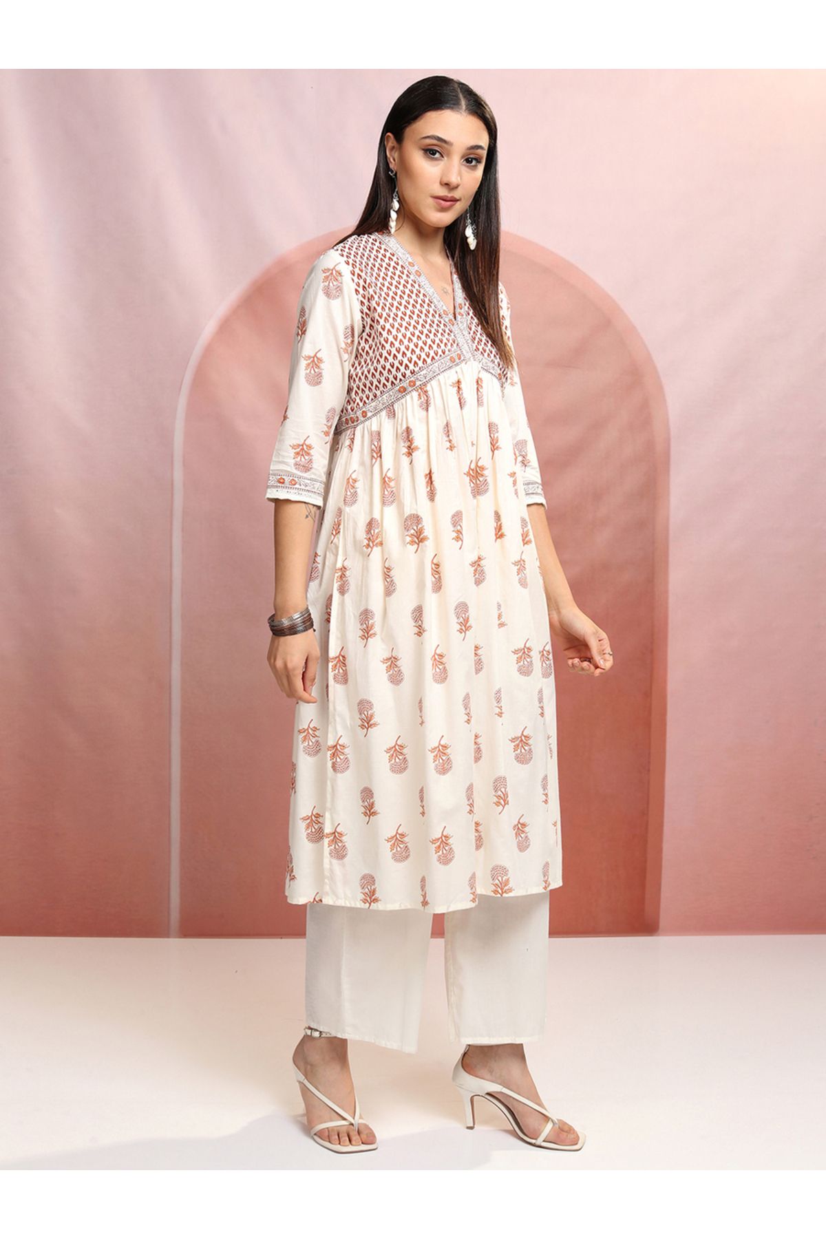 Vishudh By Styli-Women Peach Floral Printed V-Neck Cotton Kurta Set 6