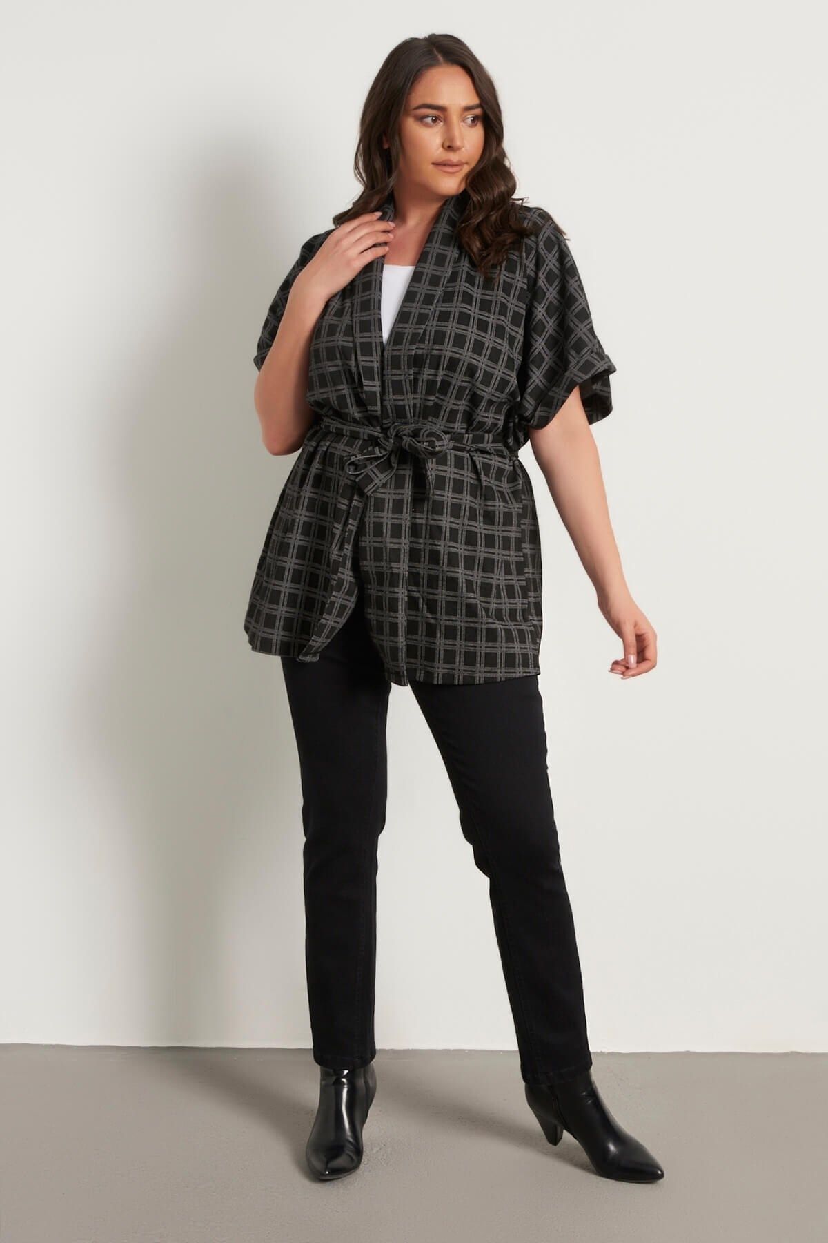 MYLİNE-Knitted Vest with Belt Detail 4