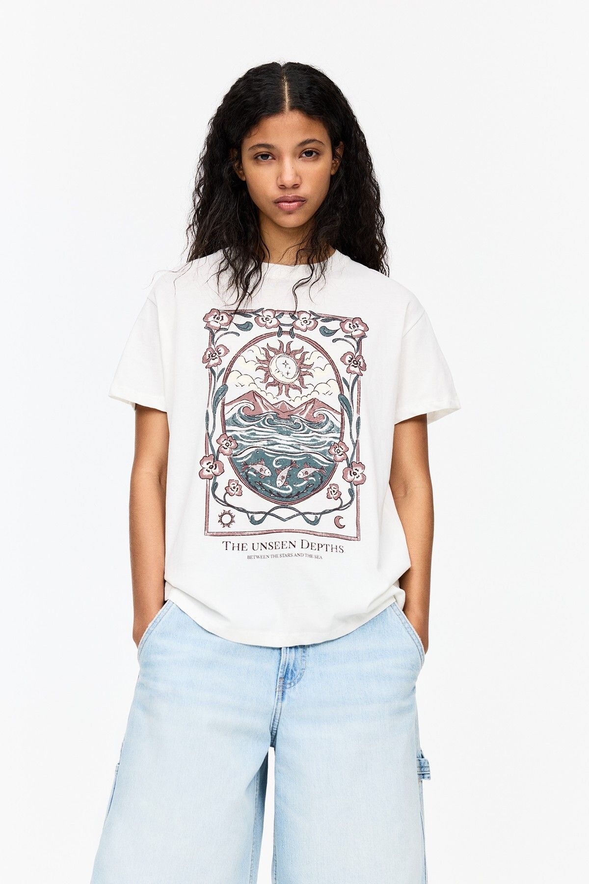 Pull & Bear Ezoterik manzara baskılı t-shirt