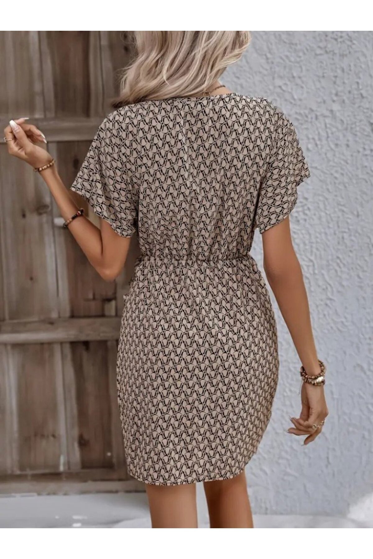 Femella Women Fashion-Women's Short Bat Sleeve Front Double Breasted Collar Detailed Front Tie Patterned Sweater 4