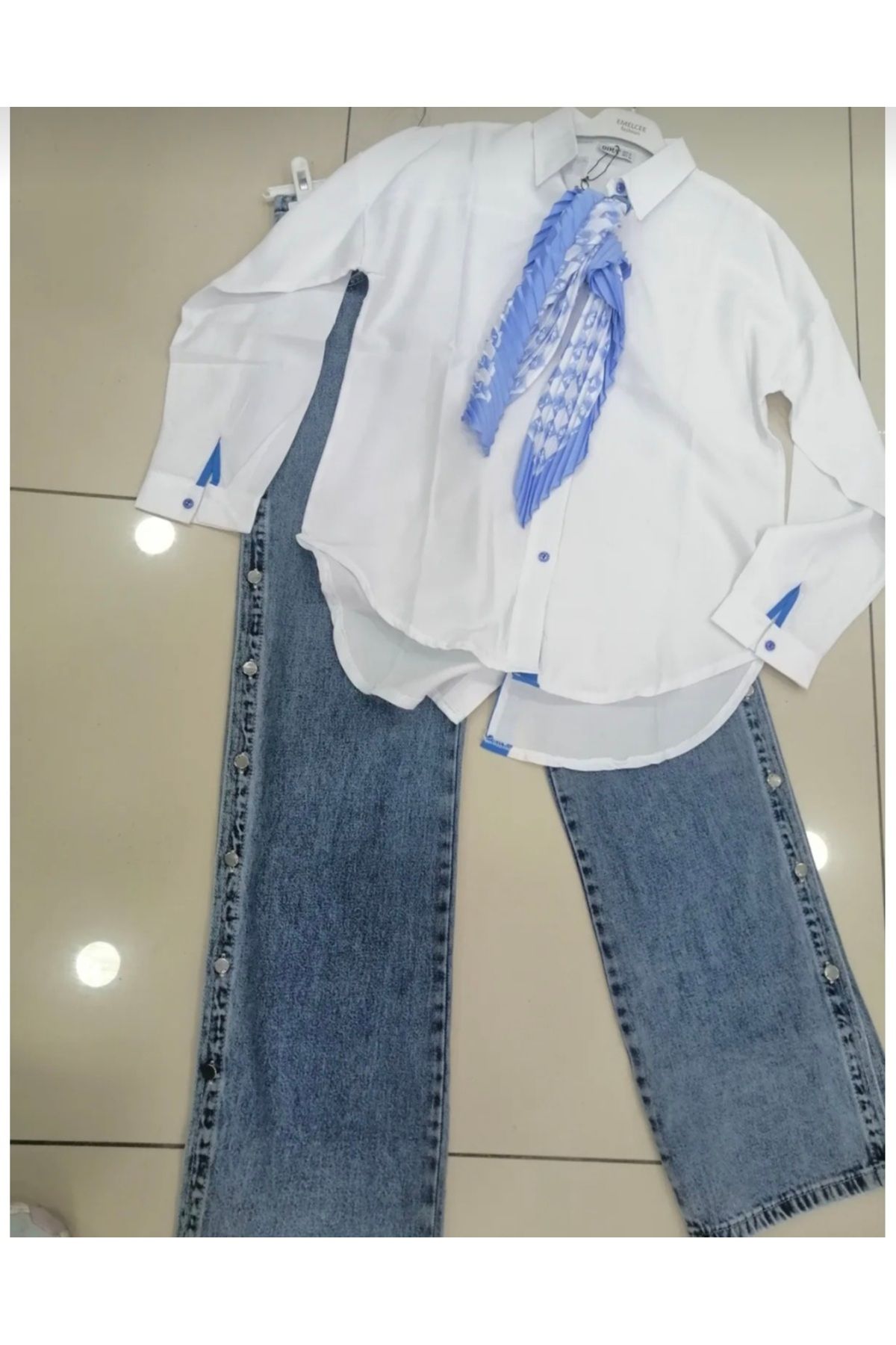 MODA Yandan çıtçıtlı Palazo kesim stil sahibi hanımların tercihi havalı jean