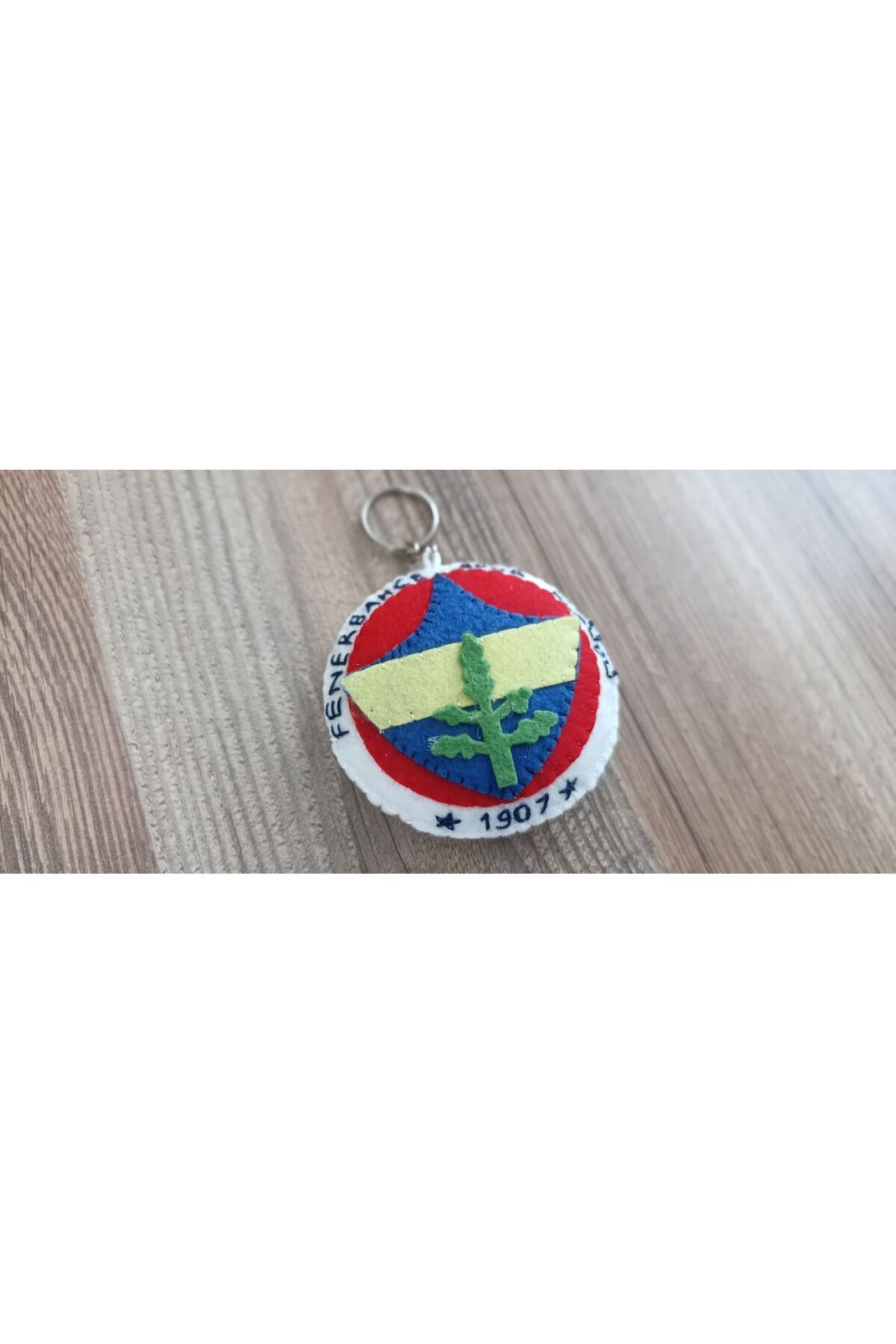 BFATASARIM KEÇEDEN İŞLEME FENERBAHÇE ARMALI ANAHTARLIK