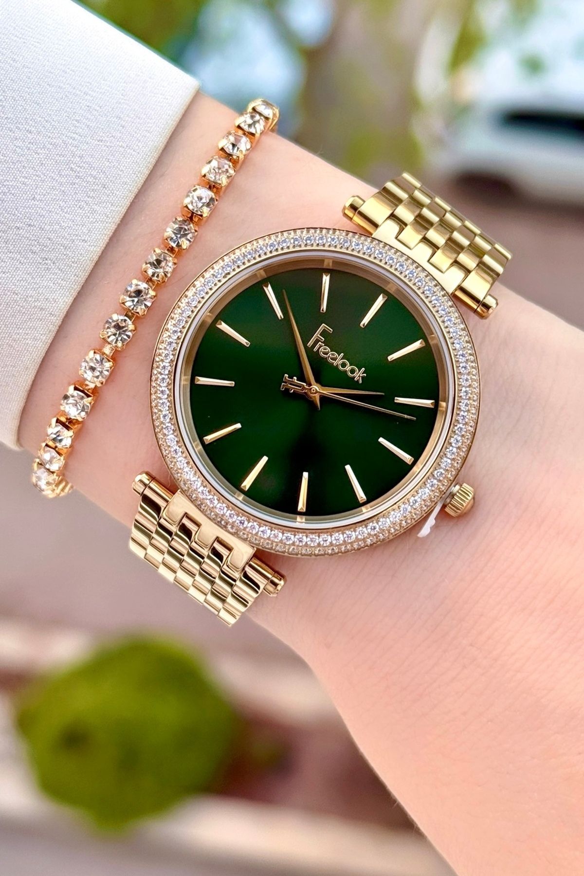 Freelook Kadranı Yeşil Kordonu Altın Renk 2 Yıl Garantili 38 Mm Kadın Kol Saati Ve Bileklik