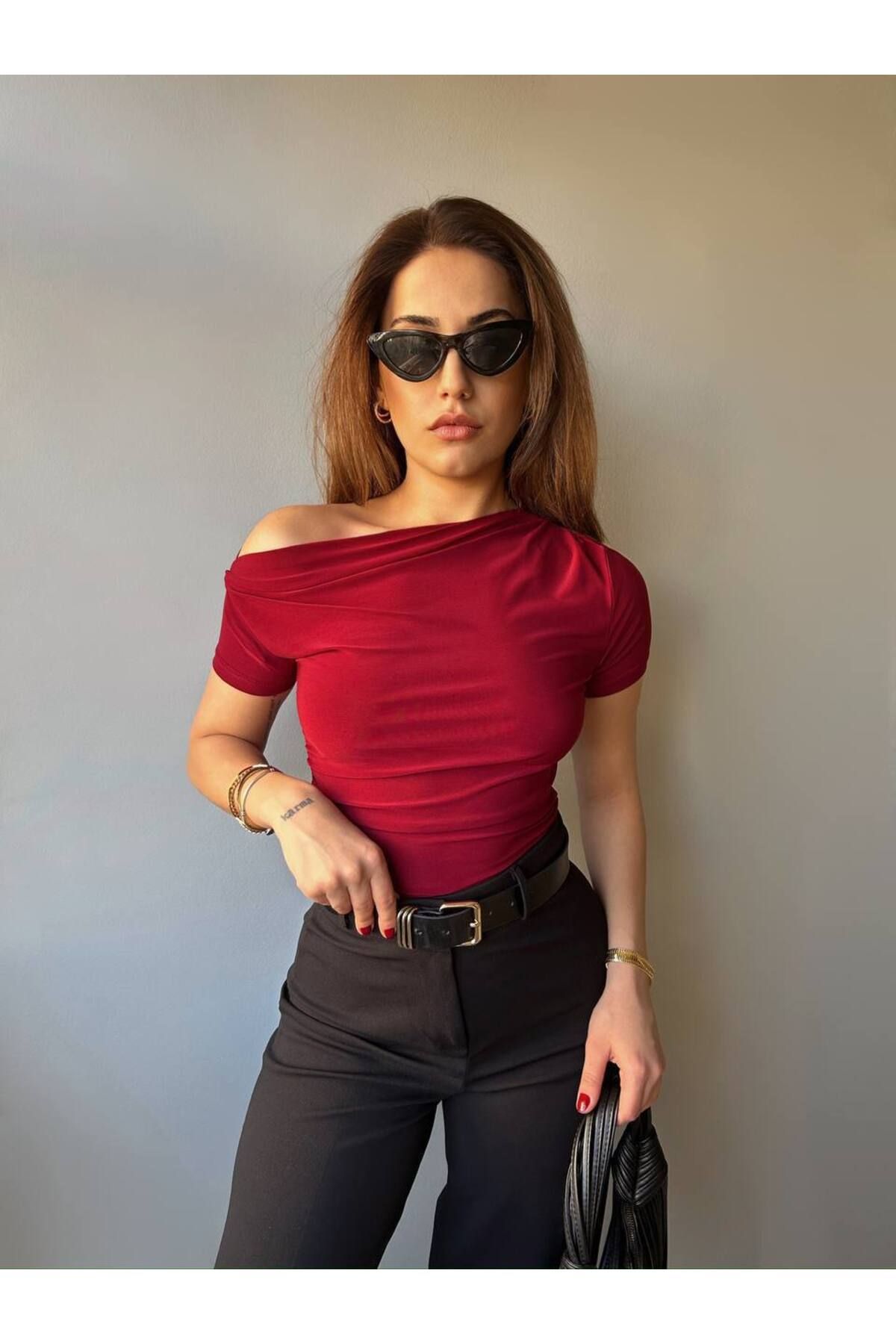 SEVENLINE-Women's Two Ways to Wear Crop T-Shirt 2