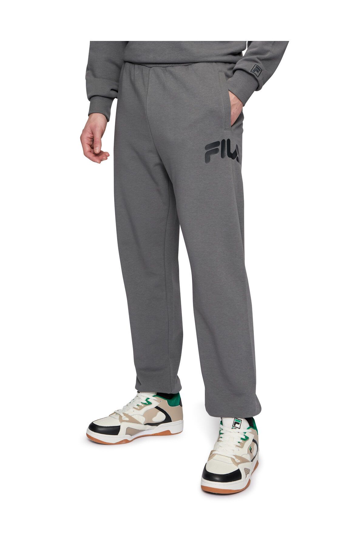 complete the look image