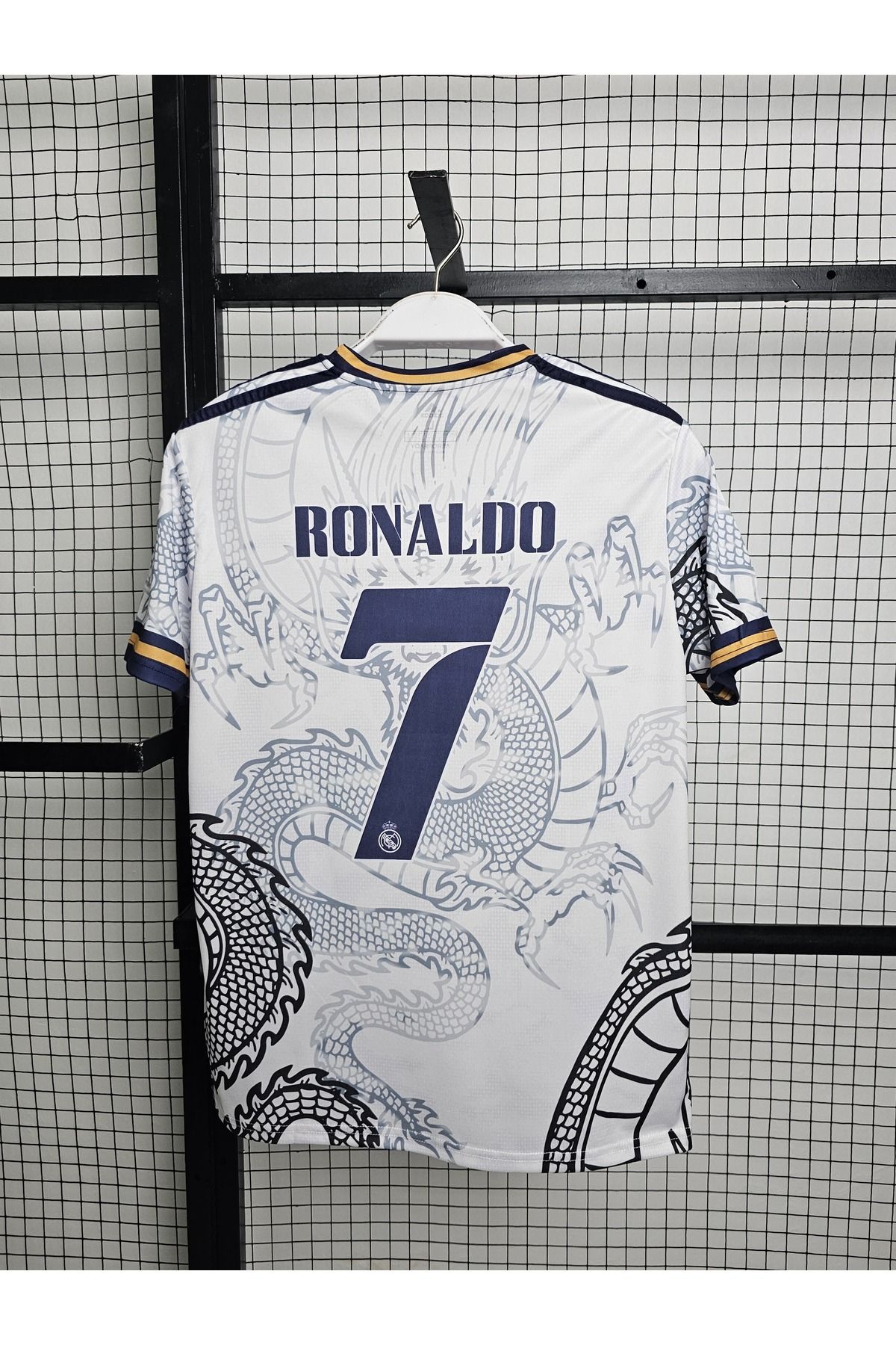 Lion Spor R'eal M'adrid 2023/24 Yeni Sezon Cristiano R'onaldo Dragon Desenli Konsept Forma