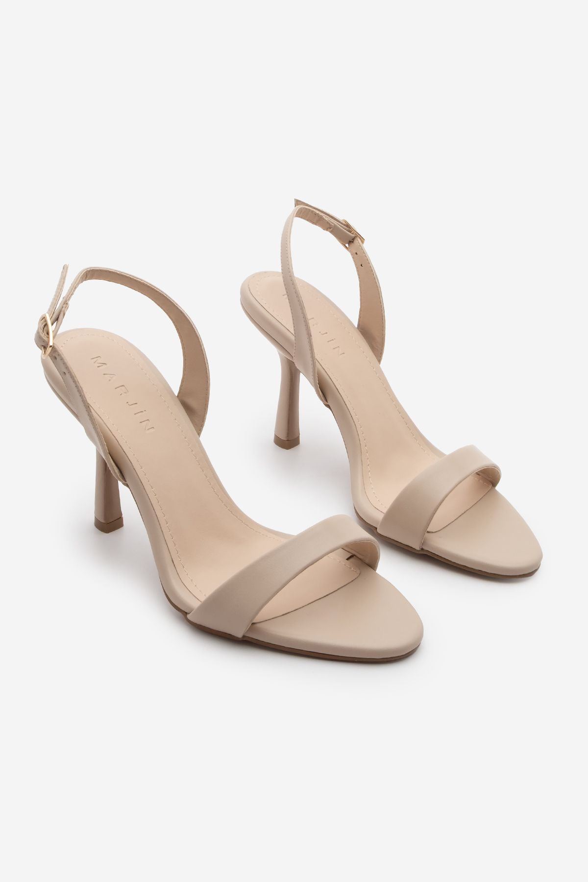 کفش پاشنه کلاسیک زنانه با نام تجاری NASET OVAL SOLANTED HEEPED SANDAL FALDİ BEJ Marjin
